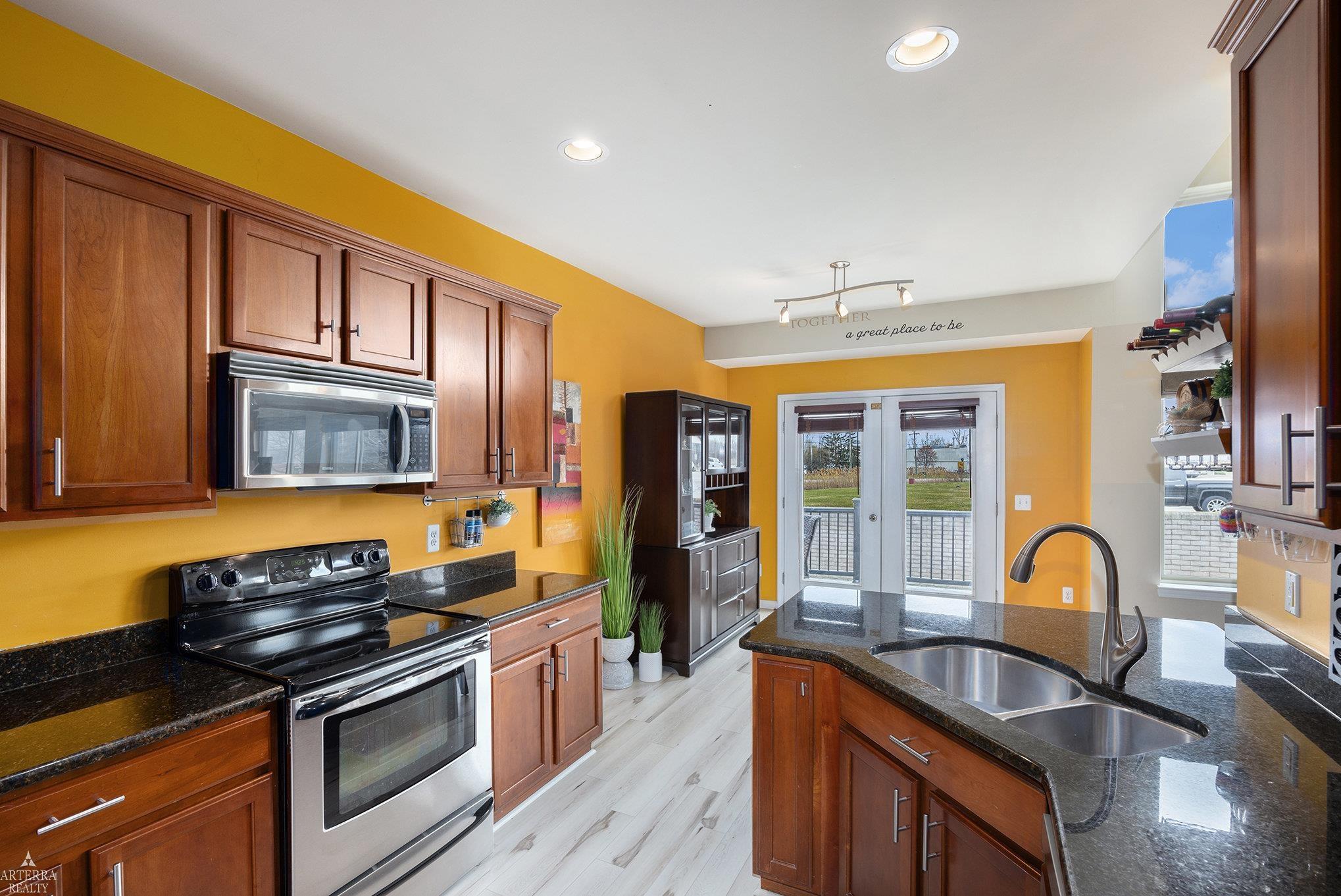6344 Trailside Drive Property Photo 11