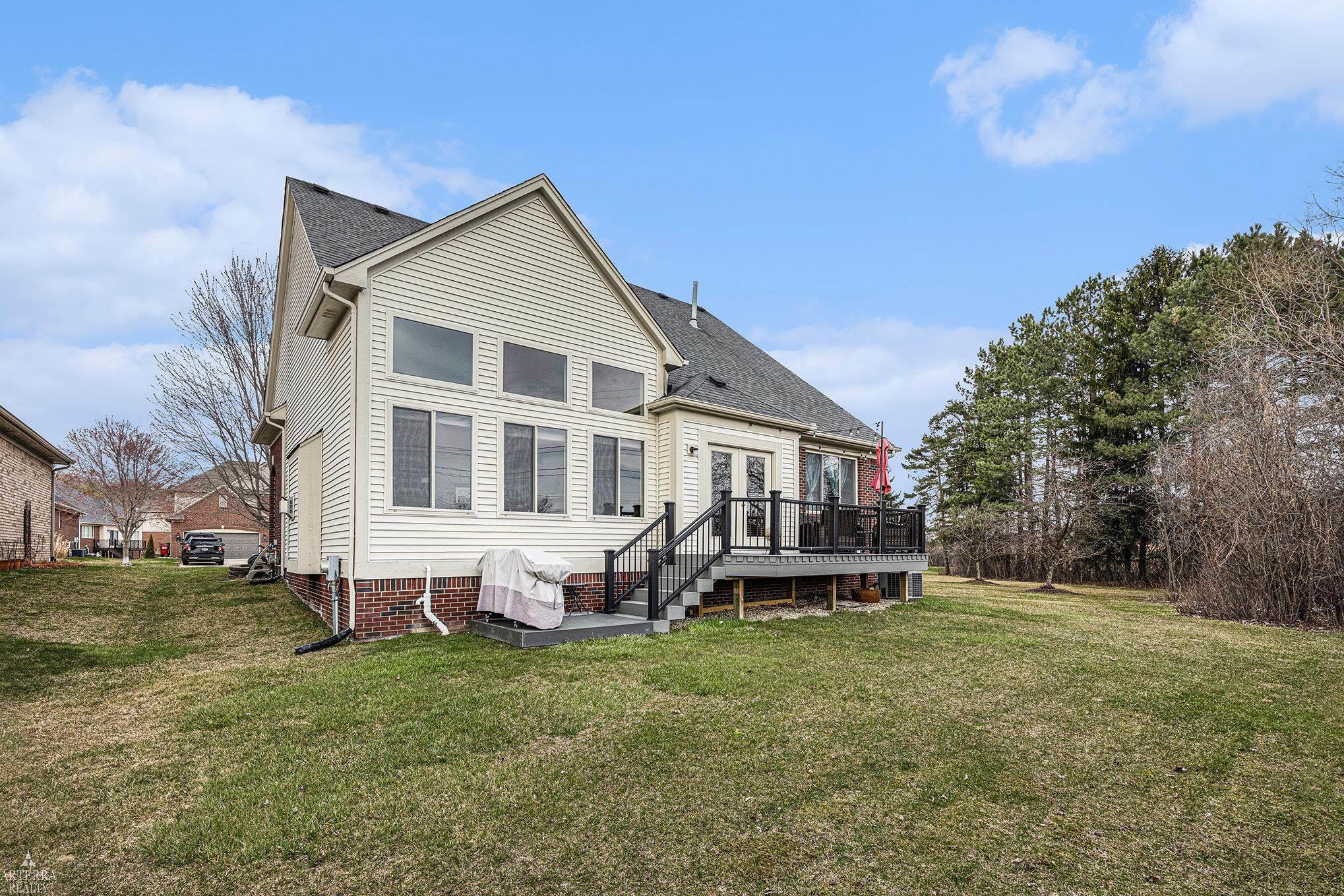 6344 Trailside Drive Property Photo 27