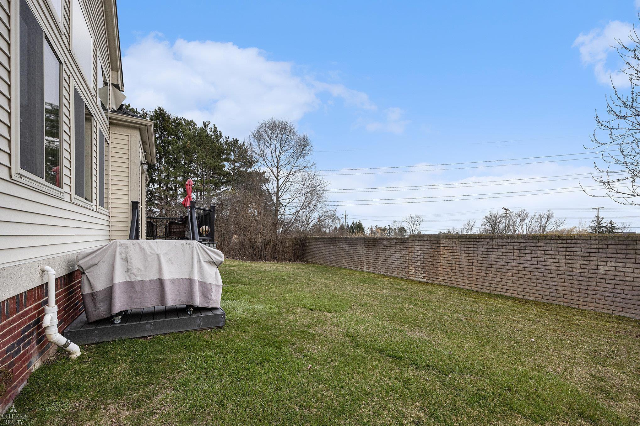 6344 Trailside Drive Property Photo 32