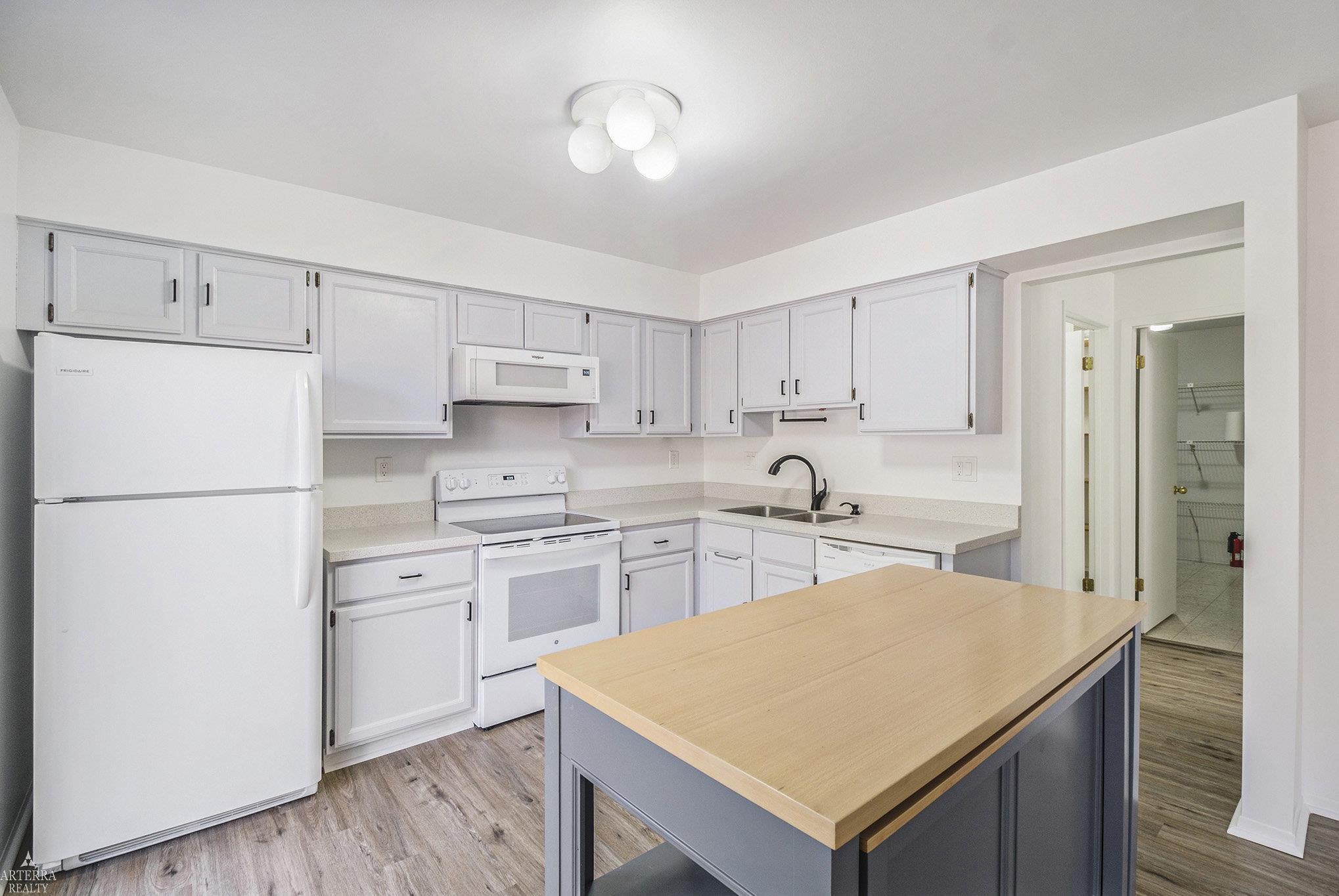 36983 Dartmoor Drive Property Photo 15