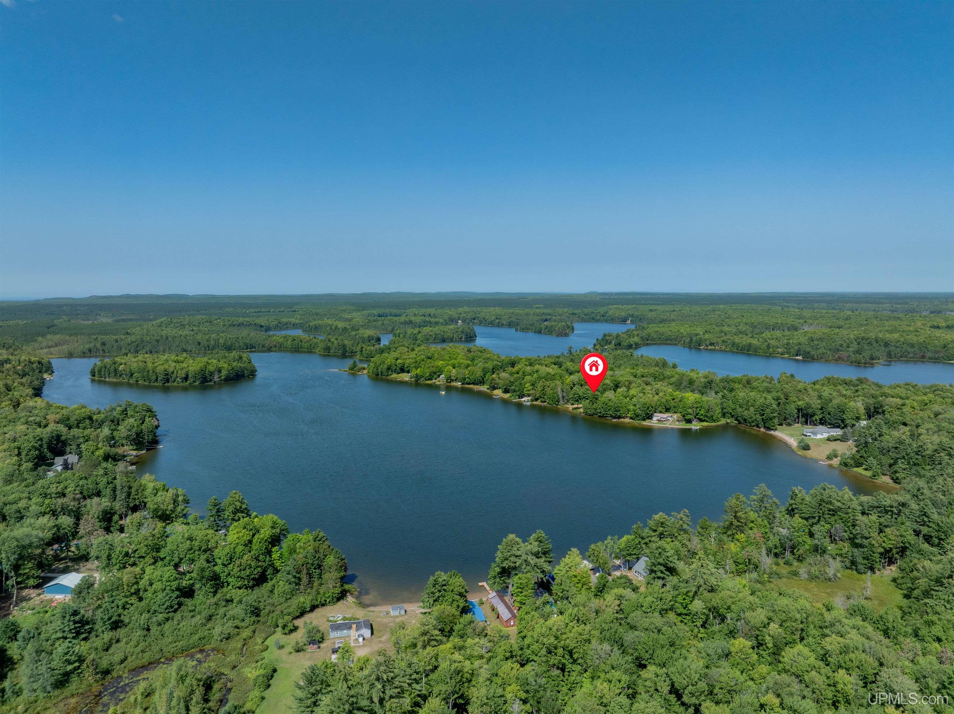 3865 Peninsula Point Road Property Photo 2