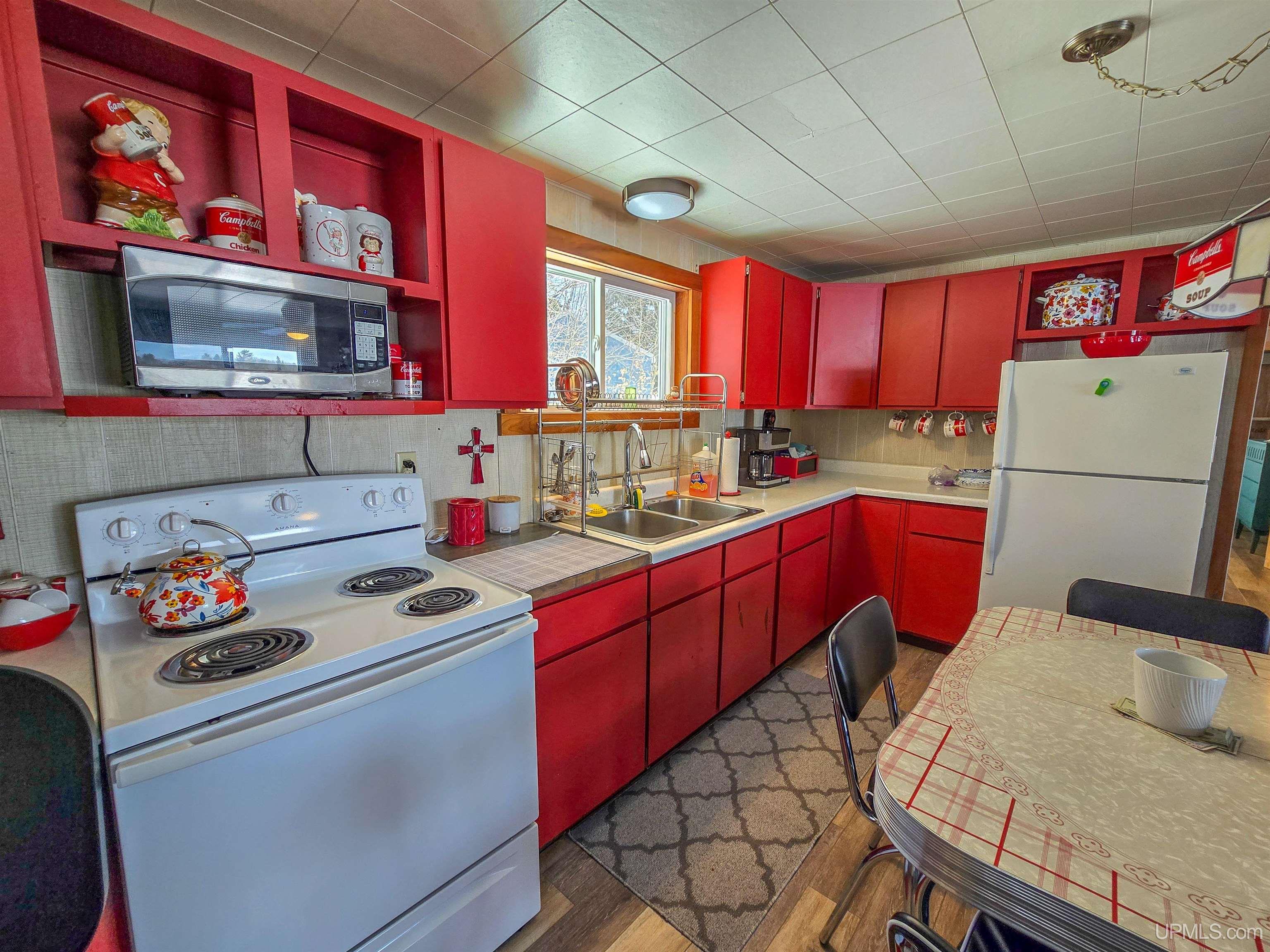 3865 Peninsula Point Road Property Photo 13