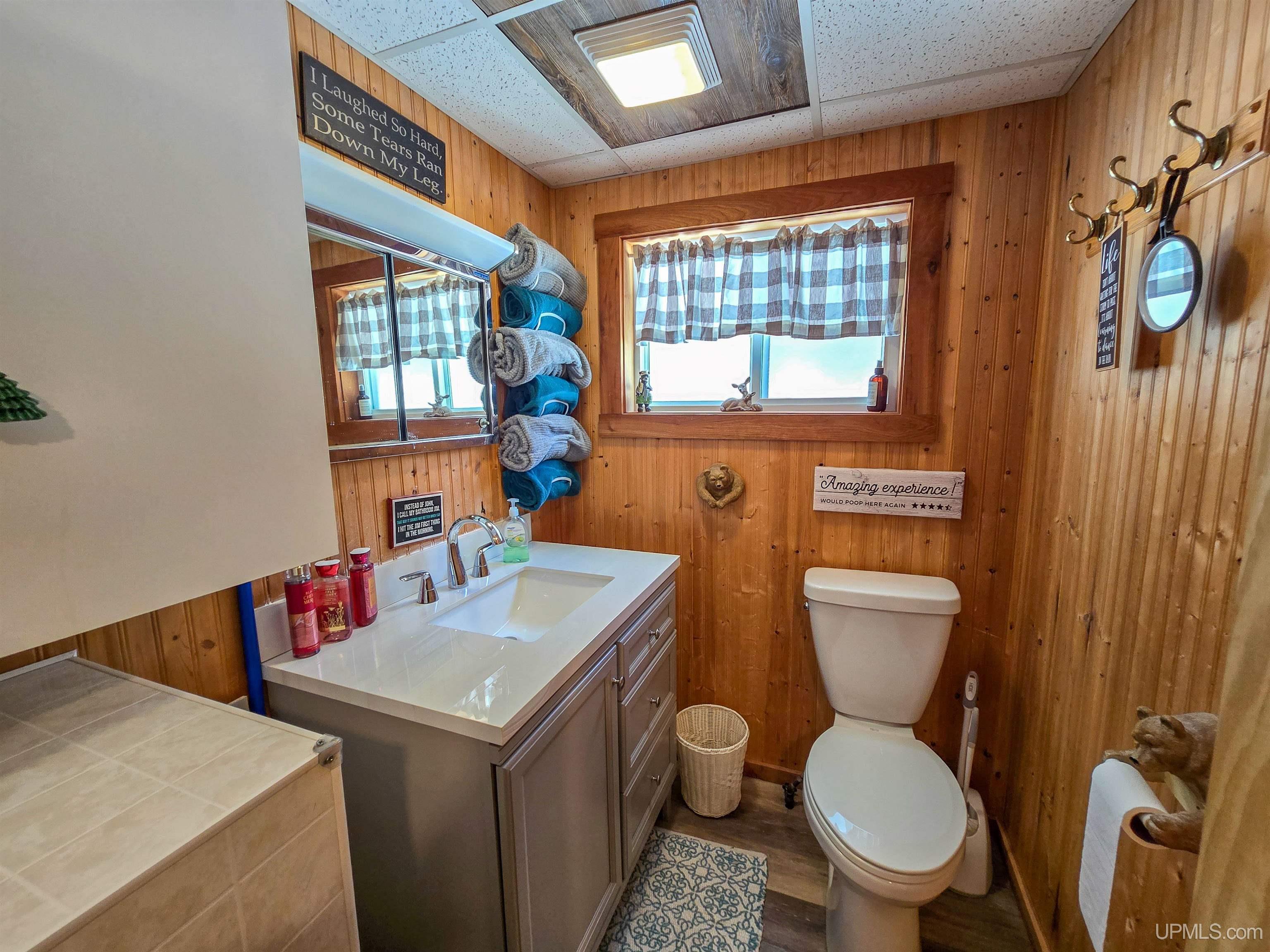 3865 Peninsula Point Road Property Photo 26