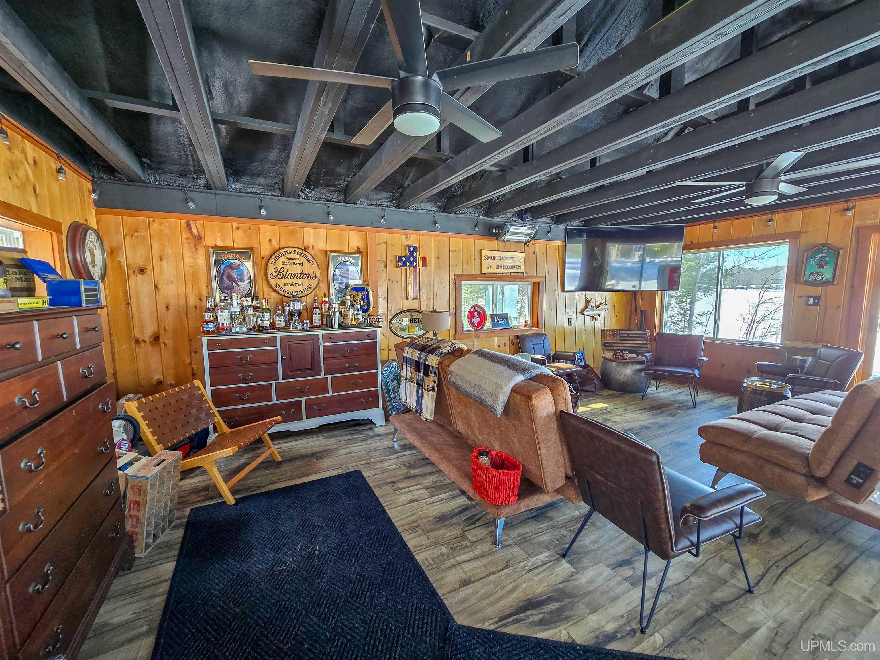 3865 Peninsula Point Road Property Photo 36