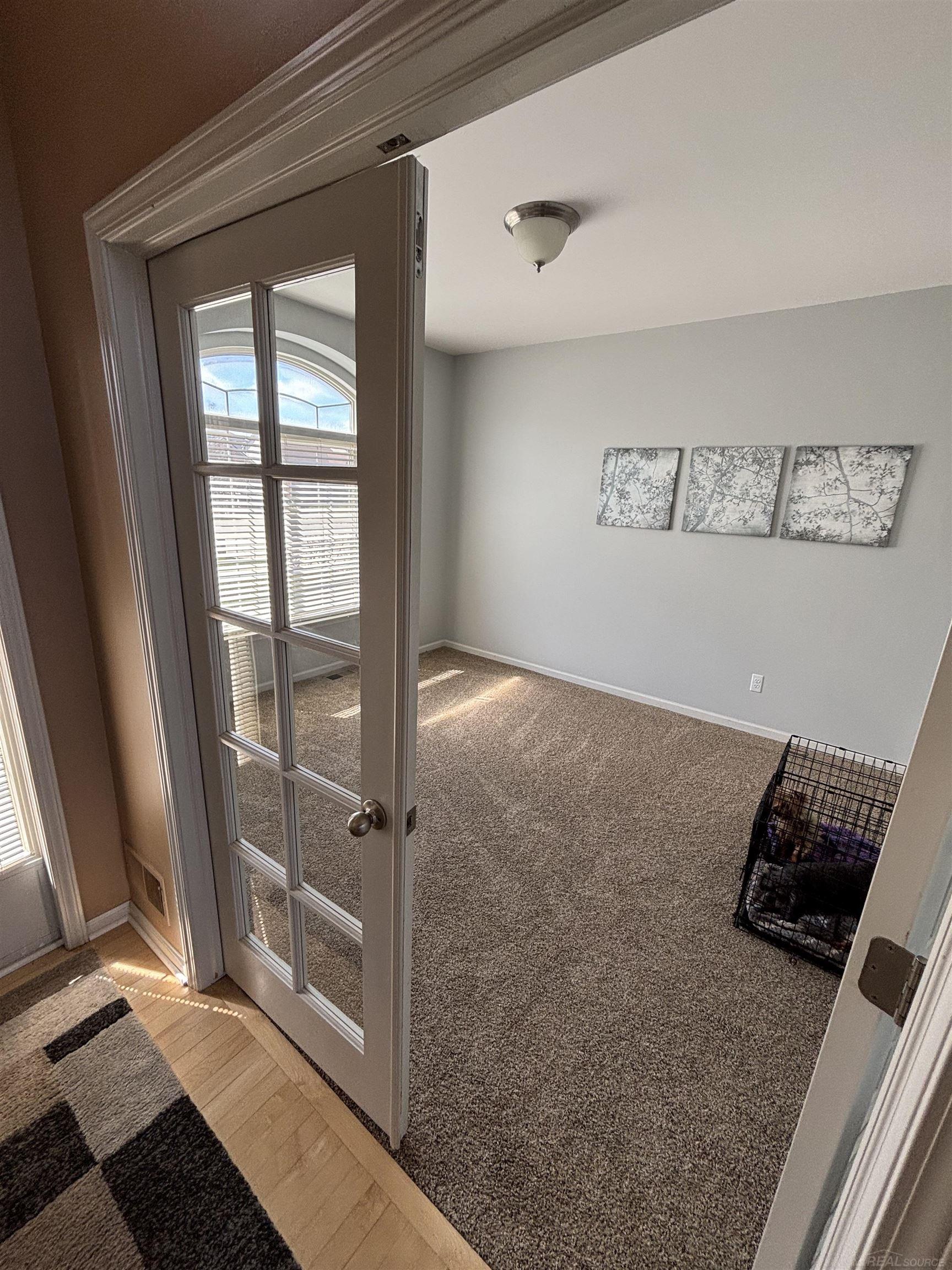 8601 Lillian Drive Property Photo 14