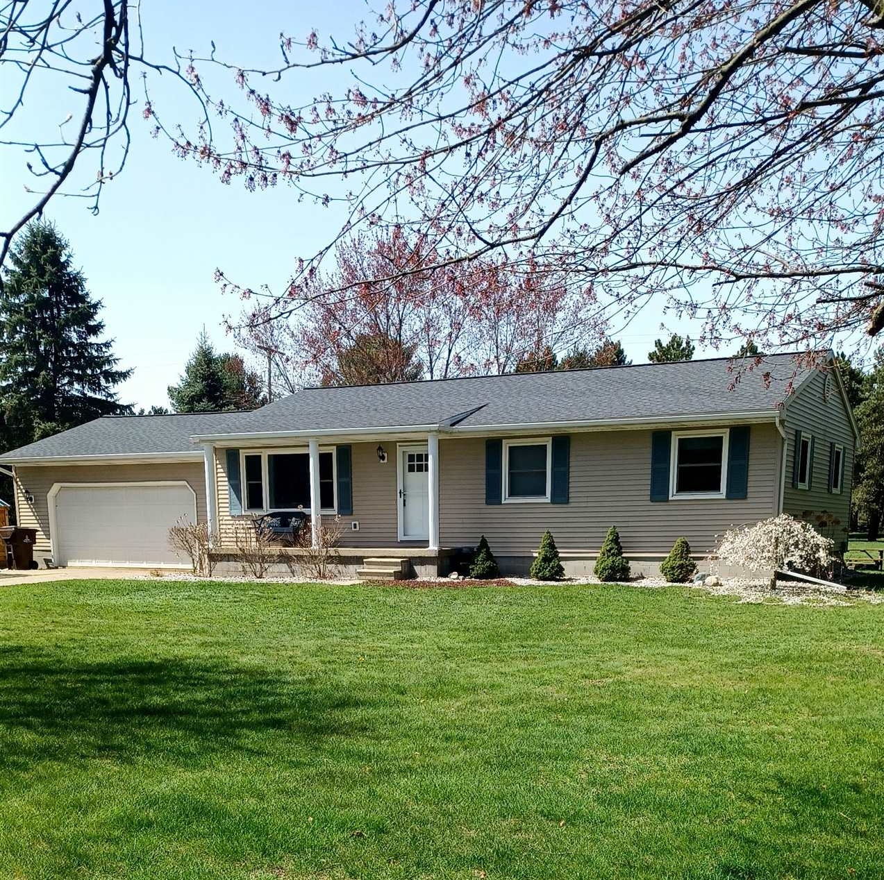 Clinton County Real Estate Listings Main Image