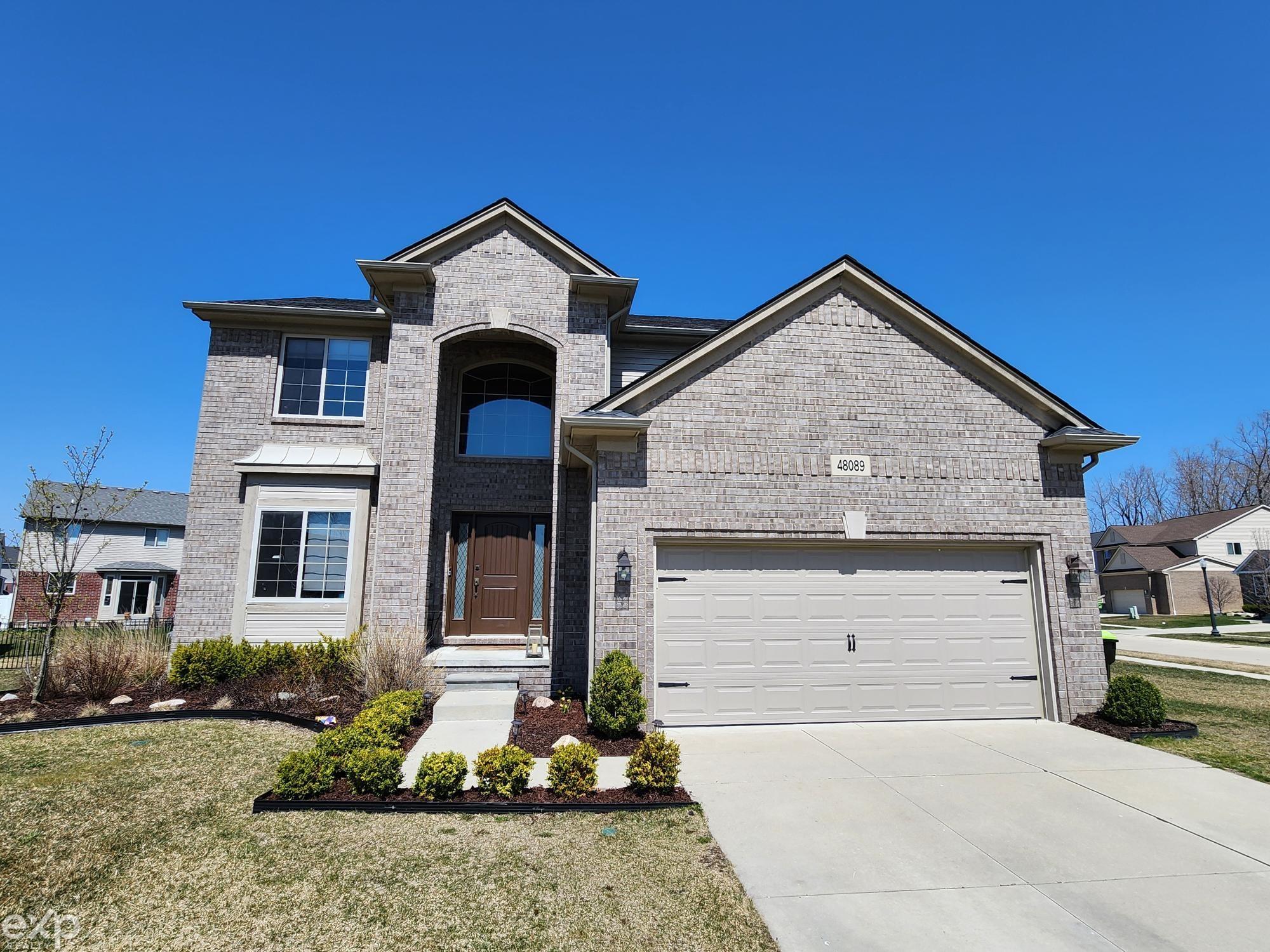 48089 Castle Hill Drive Property Photo 1
