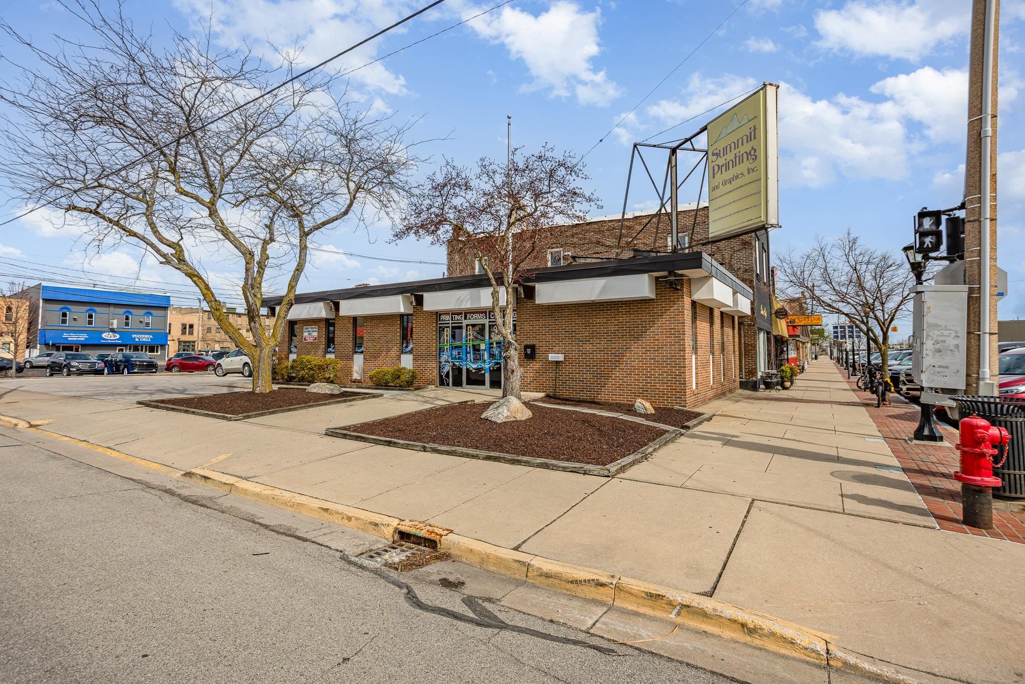 1001 Washington Avenue Property Photo 3
