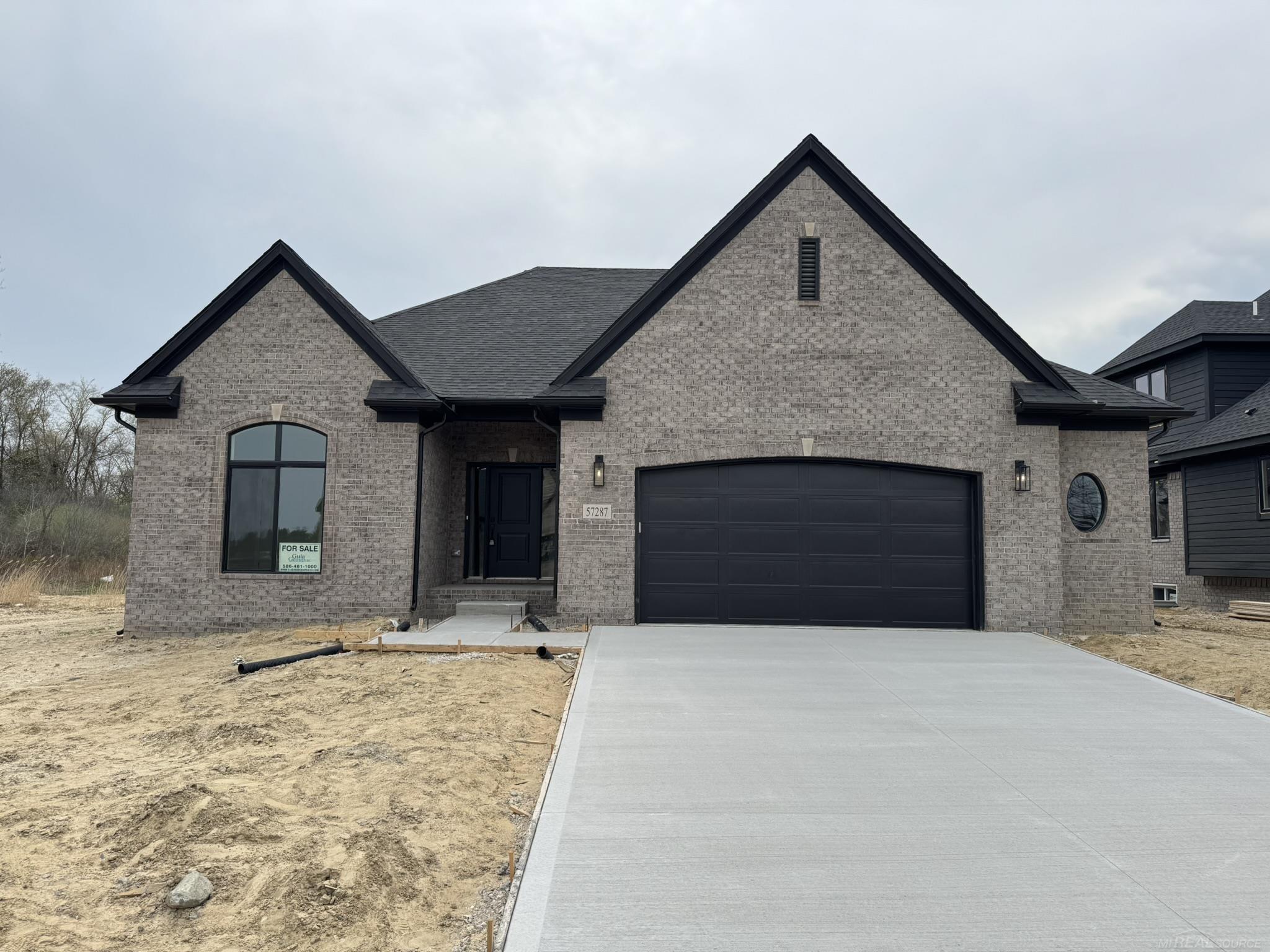 57287 Meadowridge Drive Property Photo 1