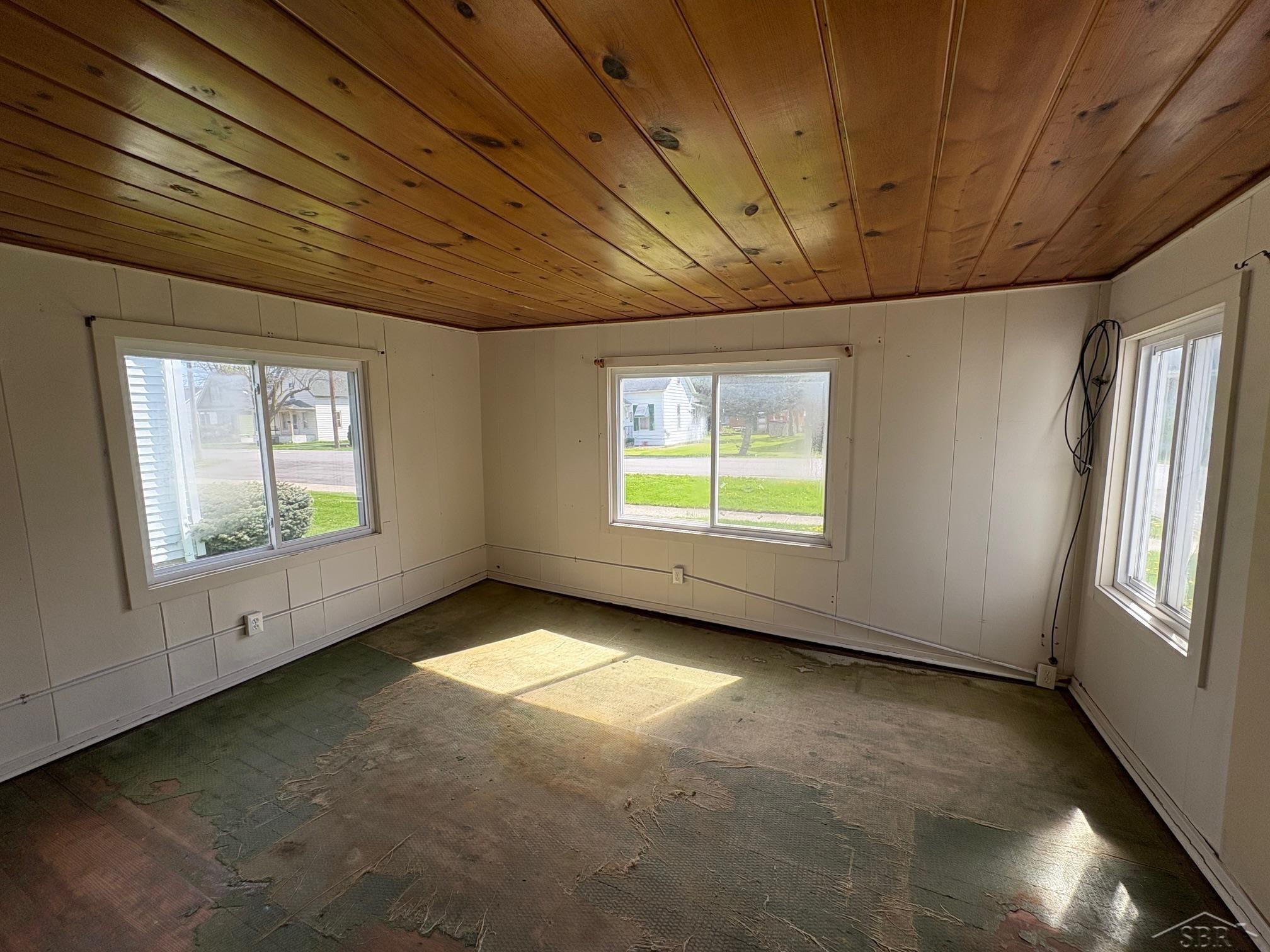 3011 Harrison Drive Property Photo 11