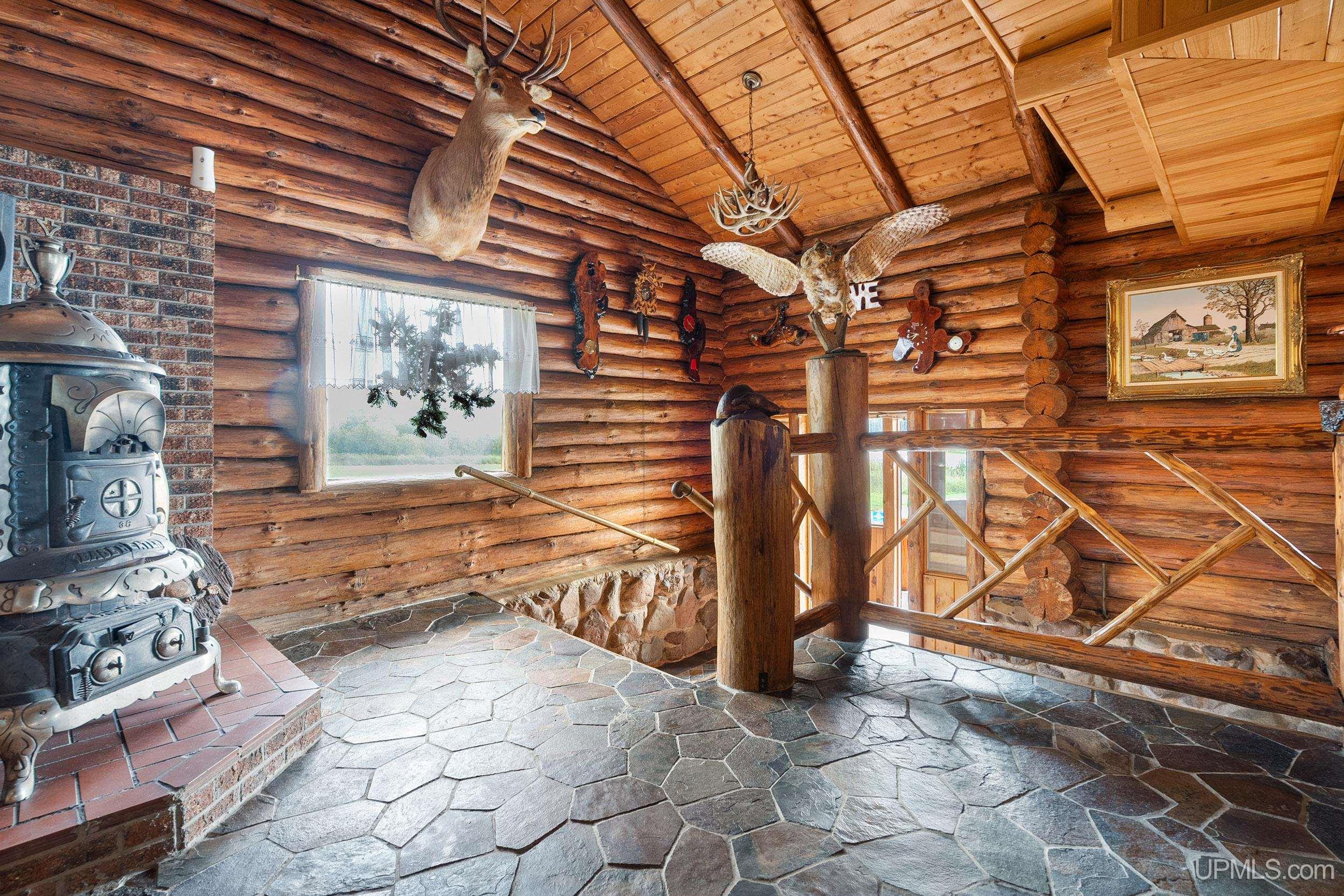 5964 E Us 2 Highway Property Photo 78