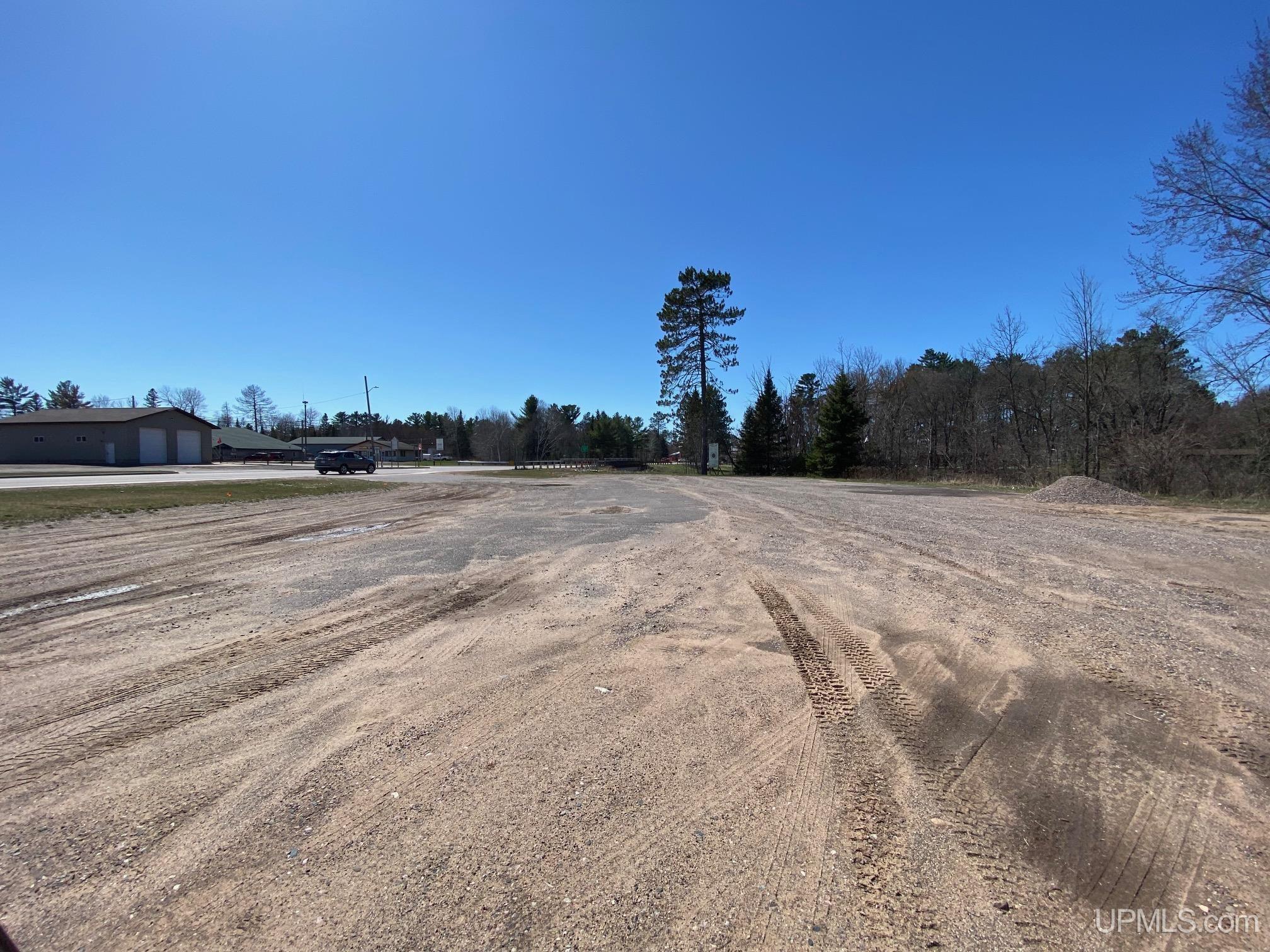 116 W M35 Highway Property Photo 1