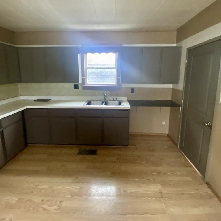 217 Tenth Street Property Photo 7