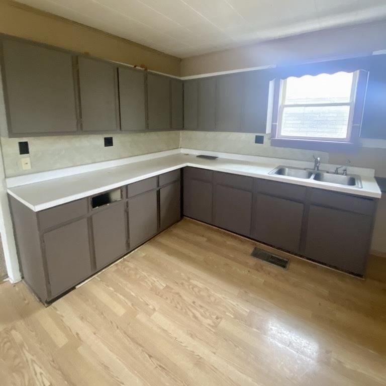 217 Tenth Street Property Photo 8