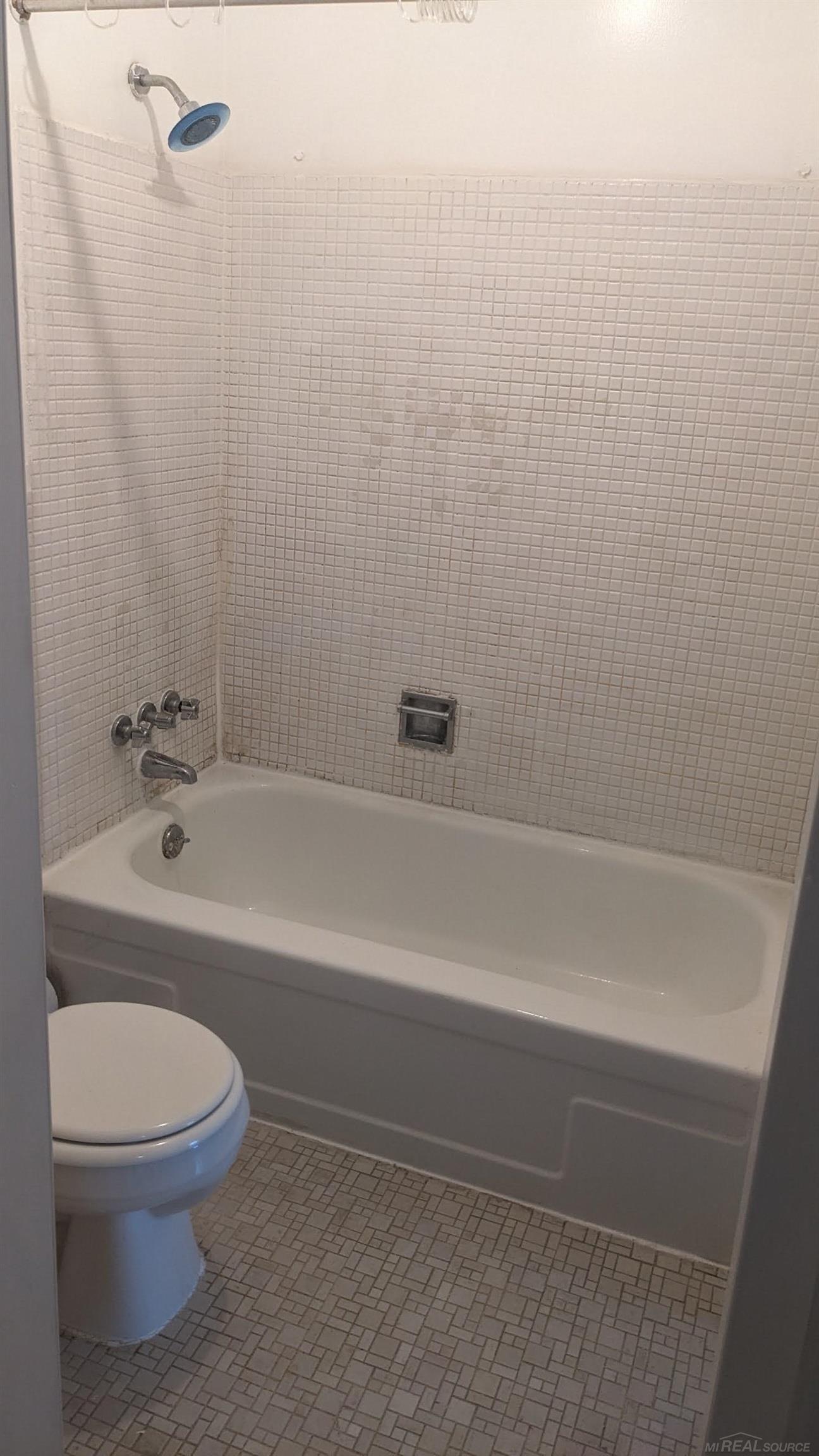 1565 Cherboneau Place Property Photo 10