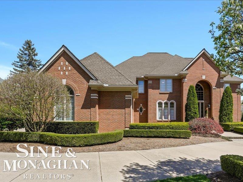 5561 Brookside Lane Property Photo 1