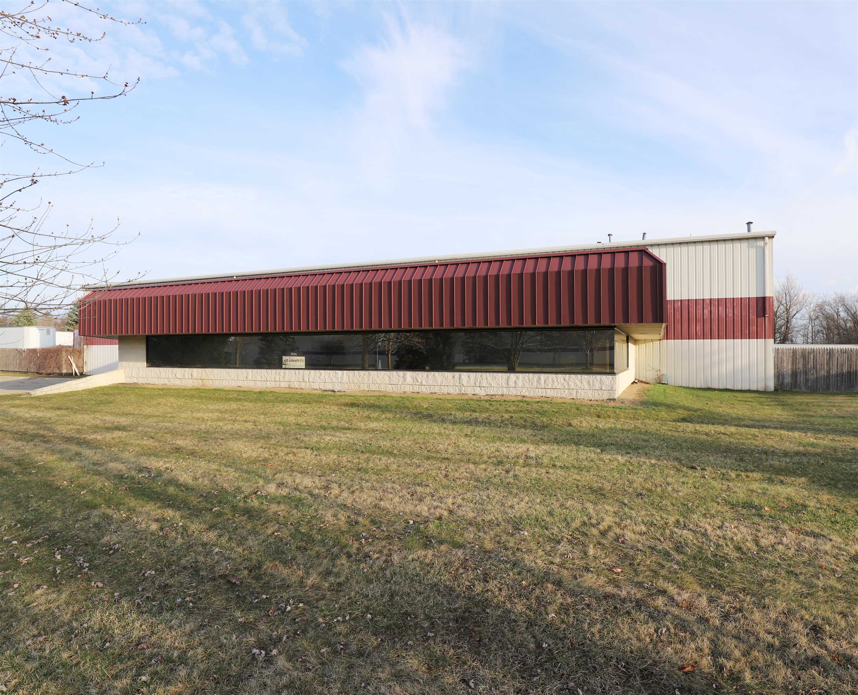 4450 Linden Creek Parkway Property Photo 1