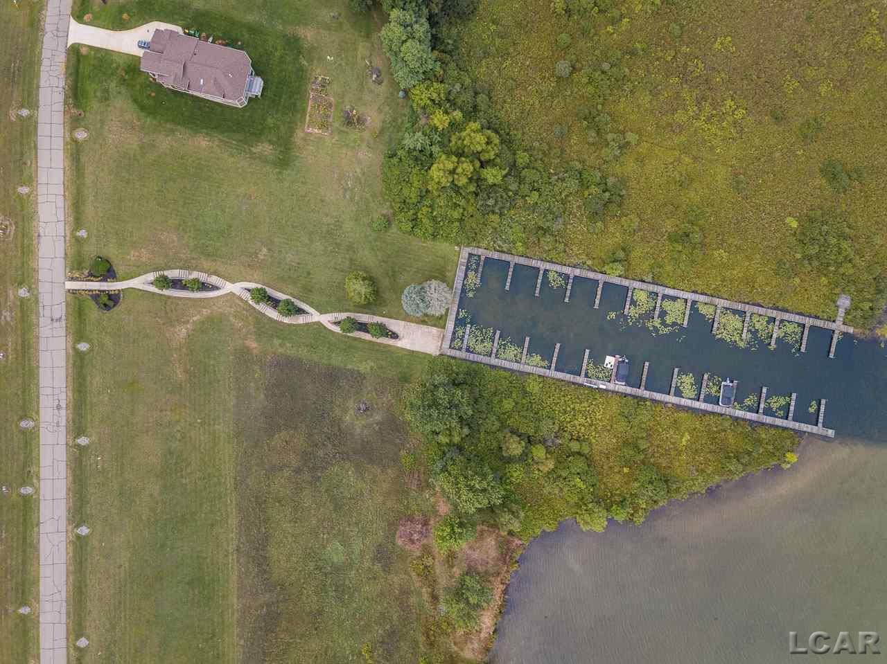 109 Bloomfield Boulevard Property Photo 7