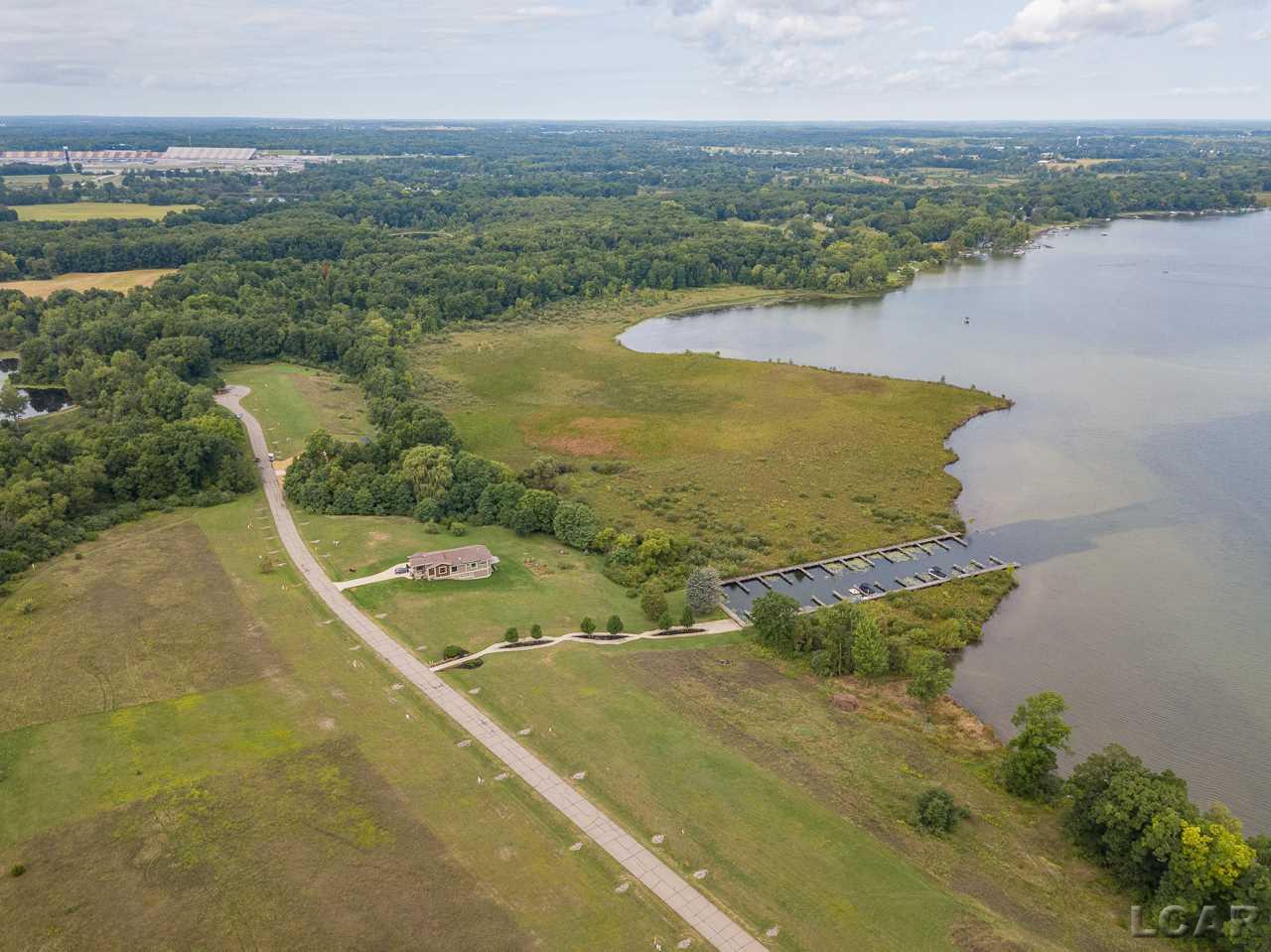 109 Bloomfield Boulevard Property Photo 11