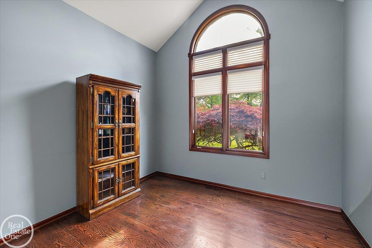 63011 Indian Hills Drive Property Photo 31