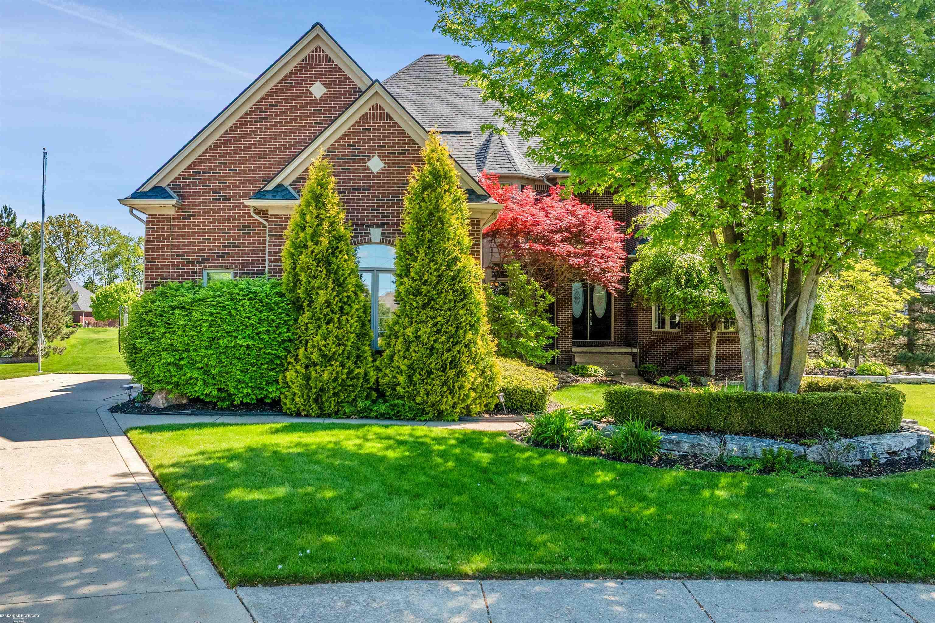 7337 Acadia Court Property Photo 1