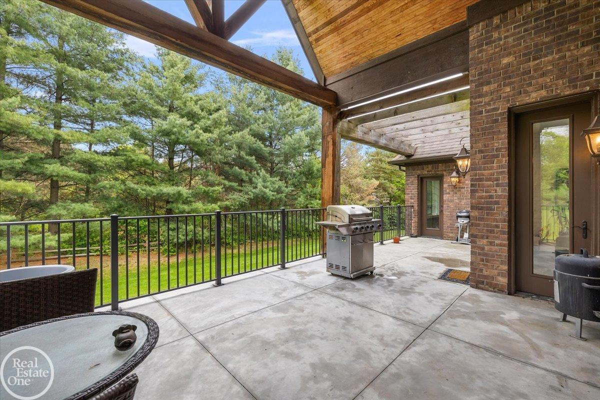 60330 Mount Vernon Road Property Photo 11