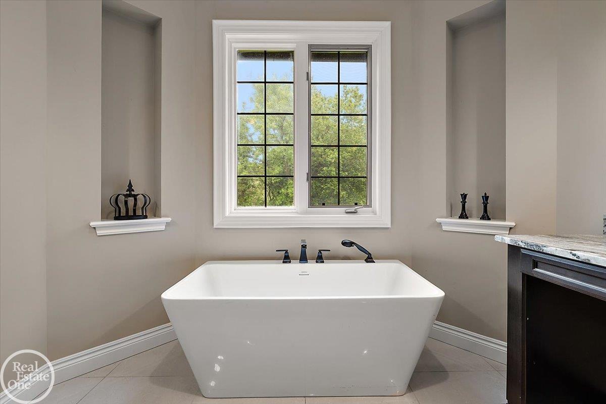 60330 Mount Vernon Road Property Photo 34