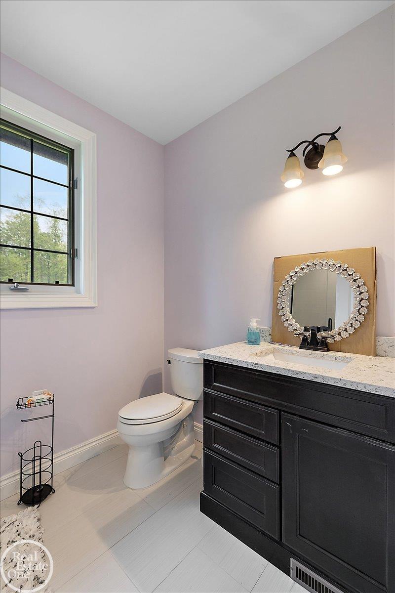 60330 Mount Vernon Road Property Photo 45