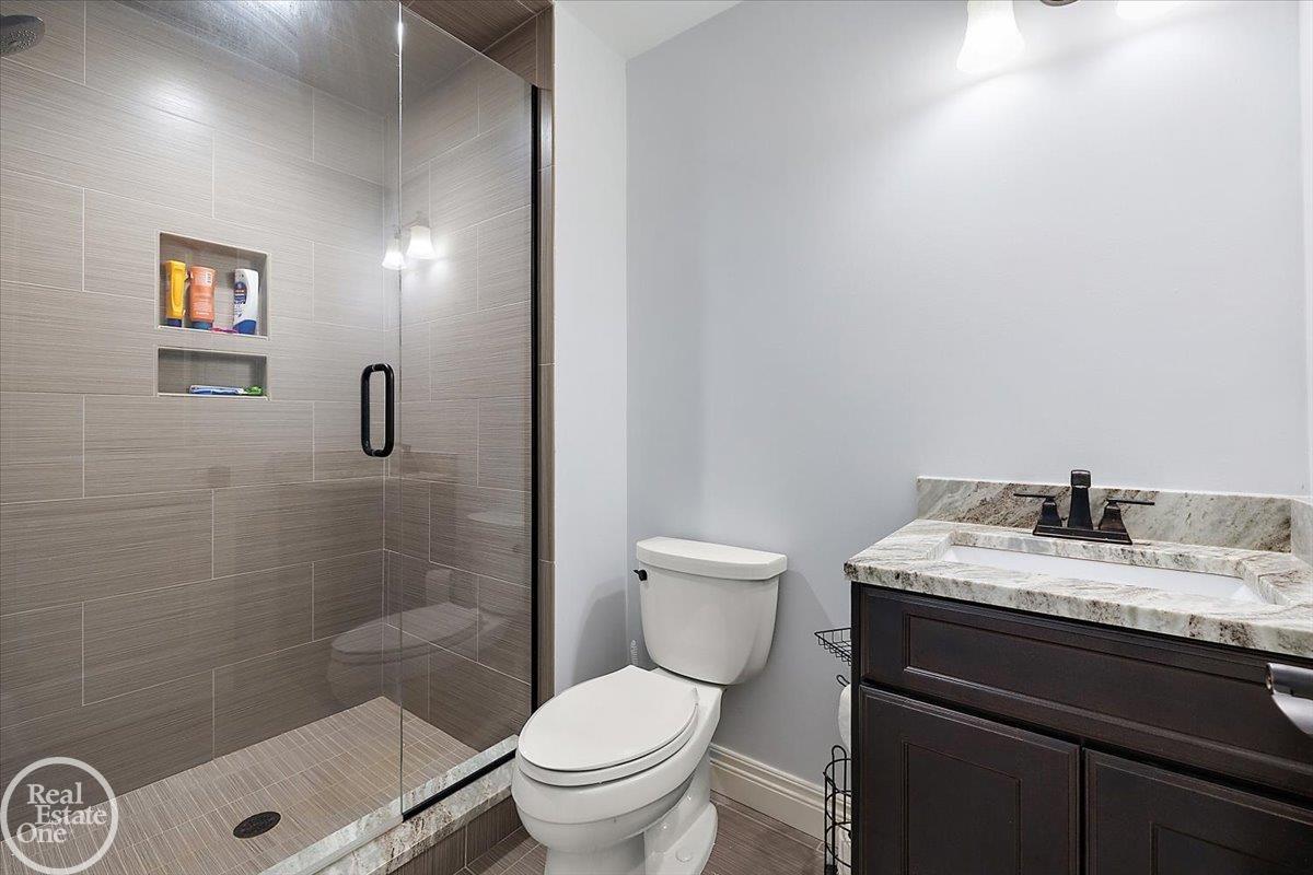 60330 Mount Vernon Road Property Photo 49