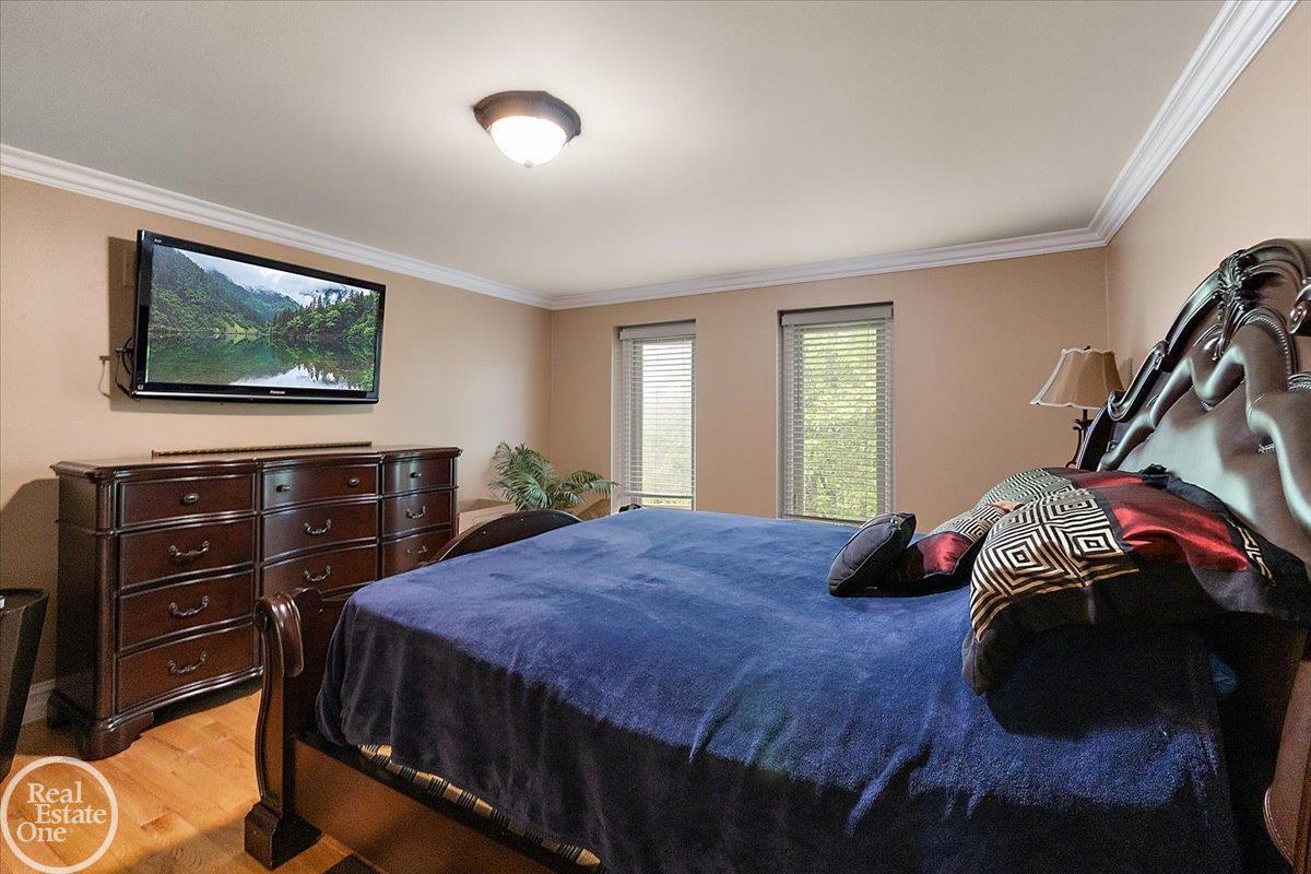 7277 Wellington Place Property Photo 25