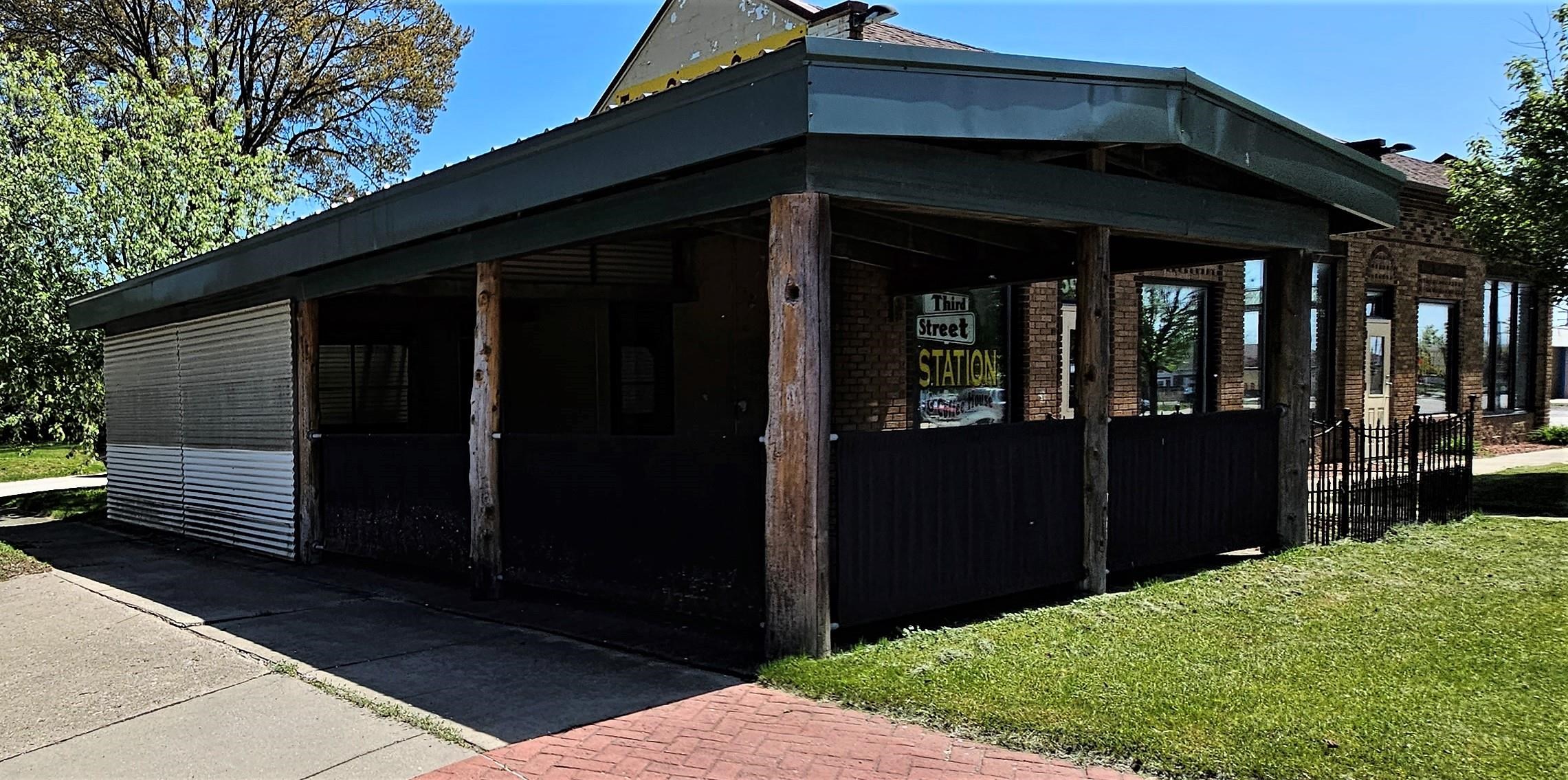 305 S Mable Street Property Photo 3
