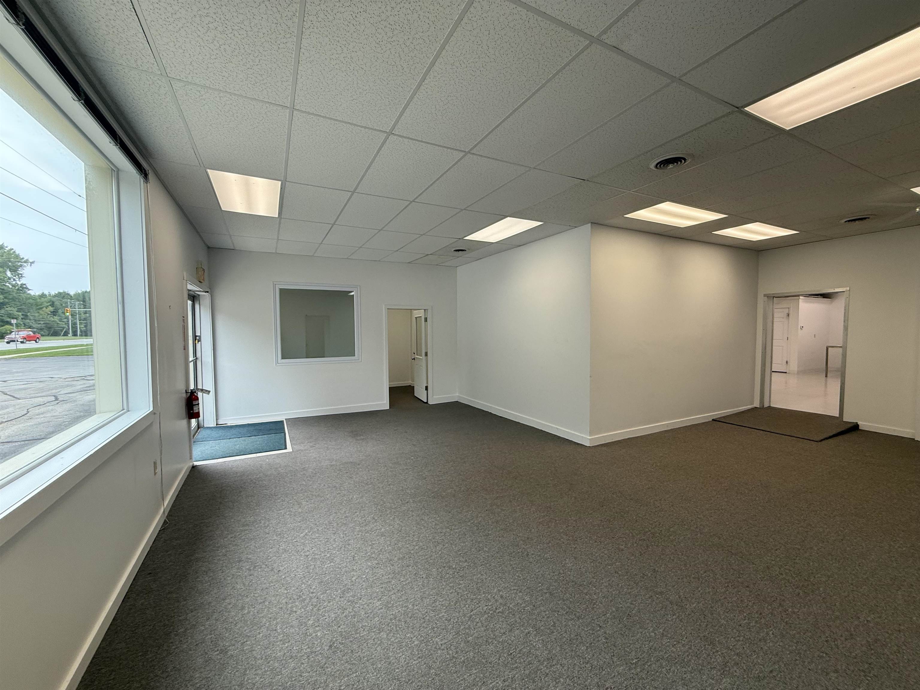 2706 N Saginaw Road Property Photo 9