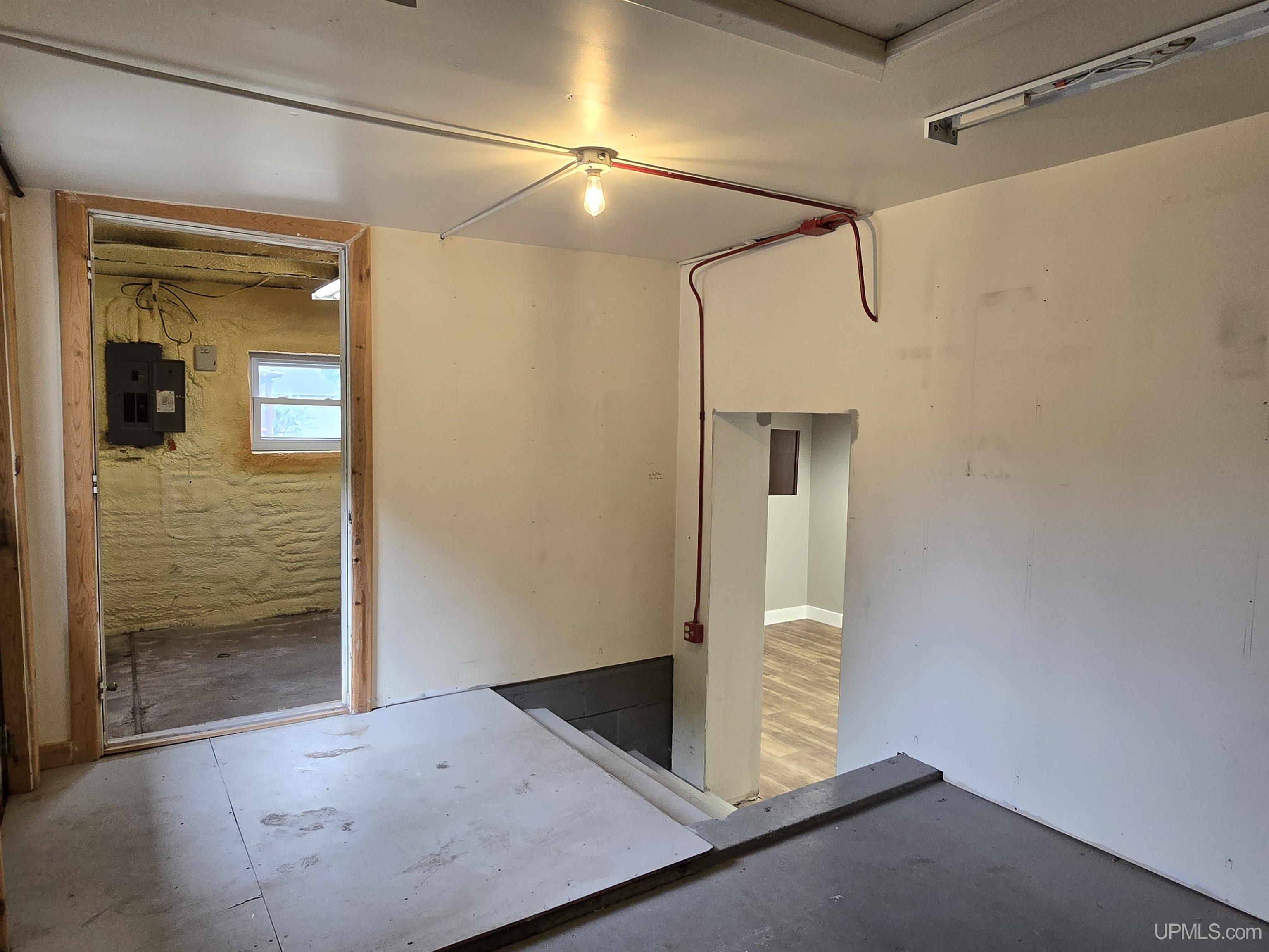 1001 Ethel Avenue Property Photo 16