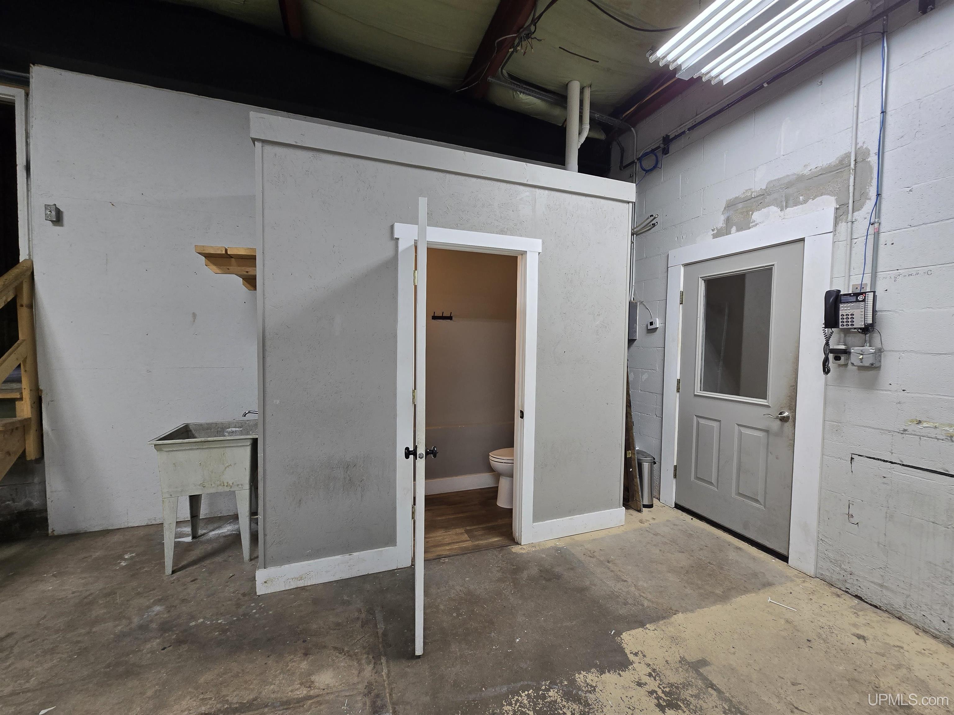 1001 Ethel Avenue Property Photo 27