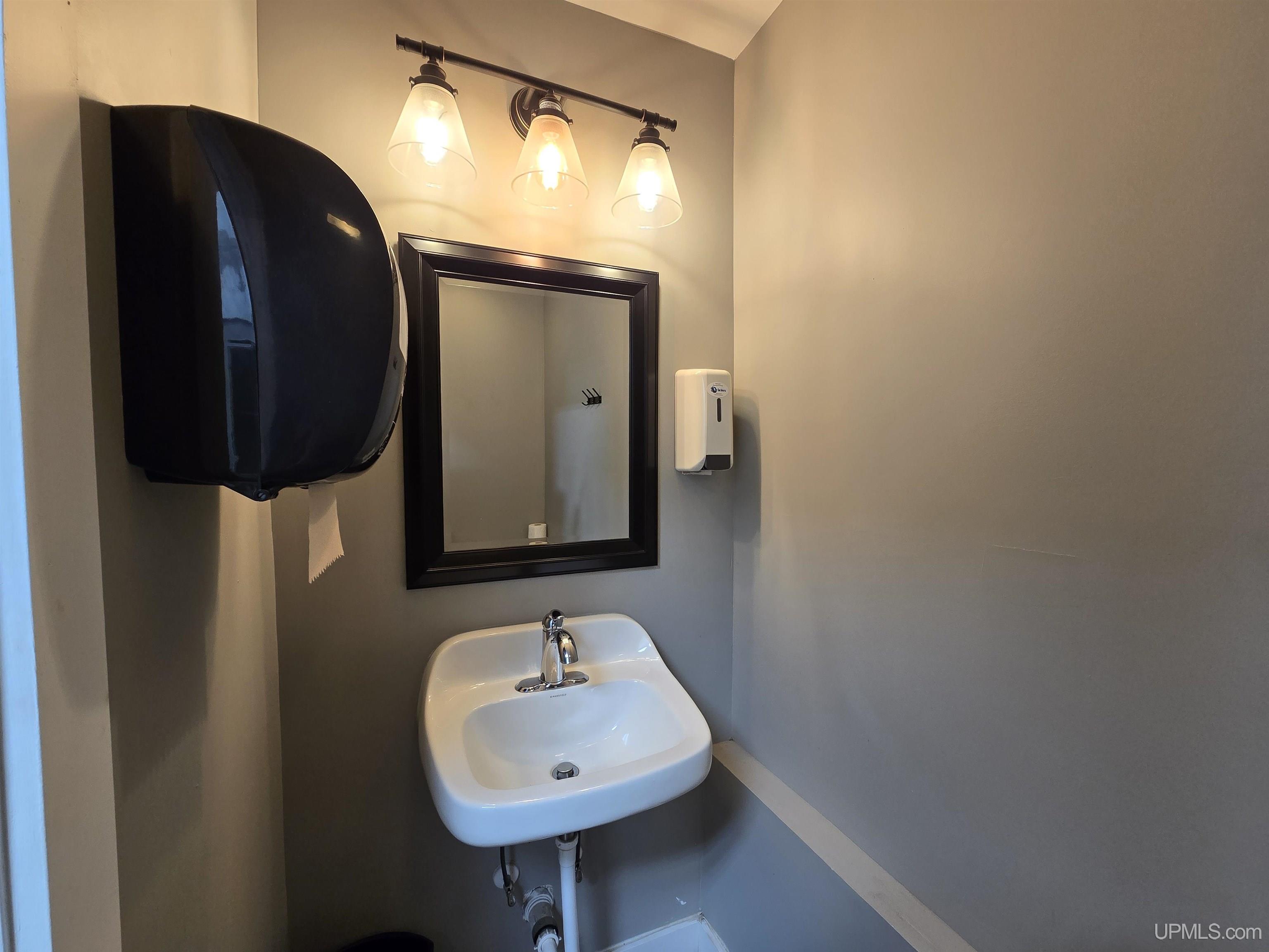 1001 Ethel Avenue Property Photo 29