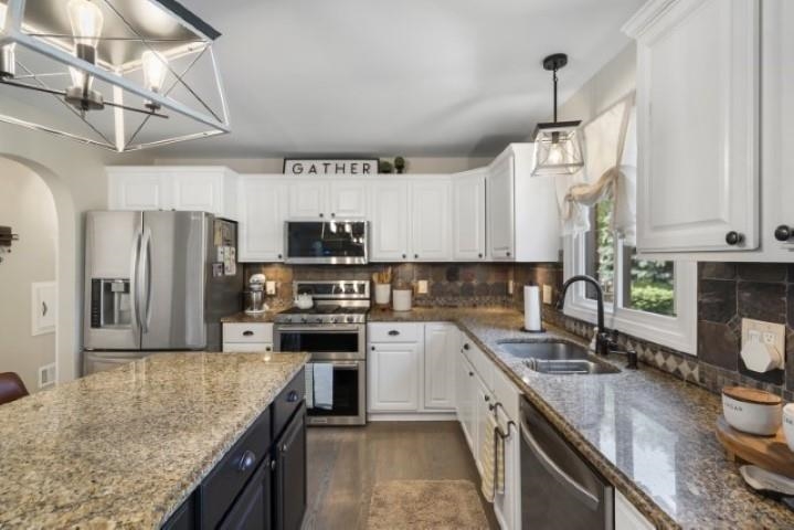 26861 Christy Drive Property Photo 15