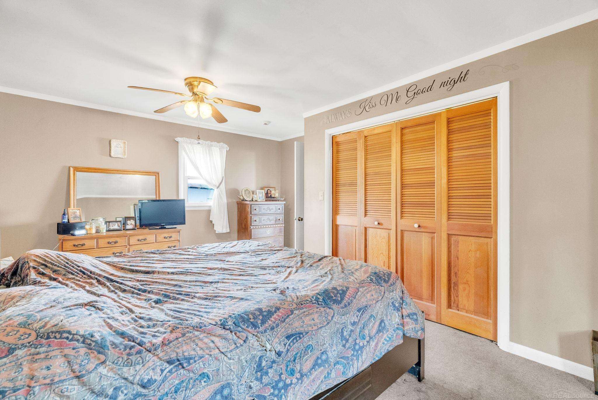 8941 & 8943 Lakeshore Road Property Photo 27