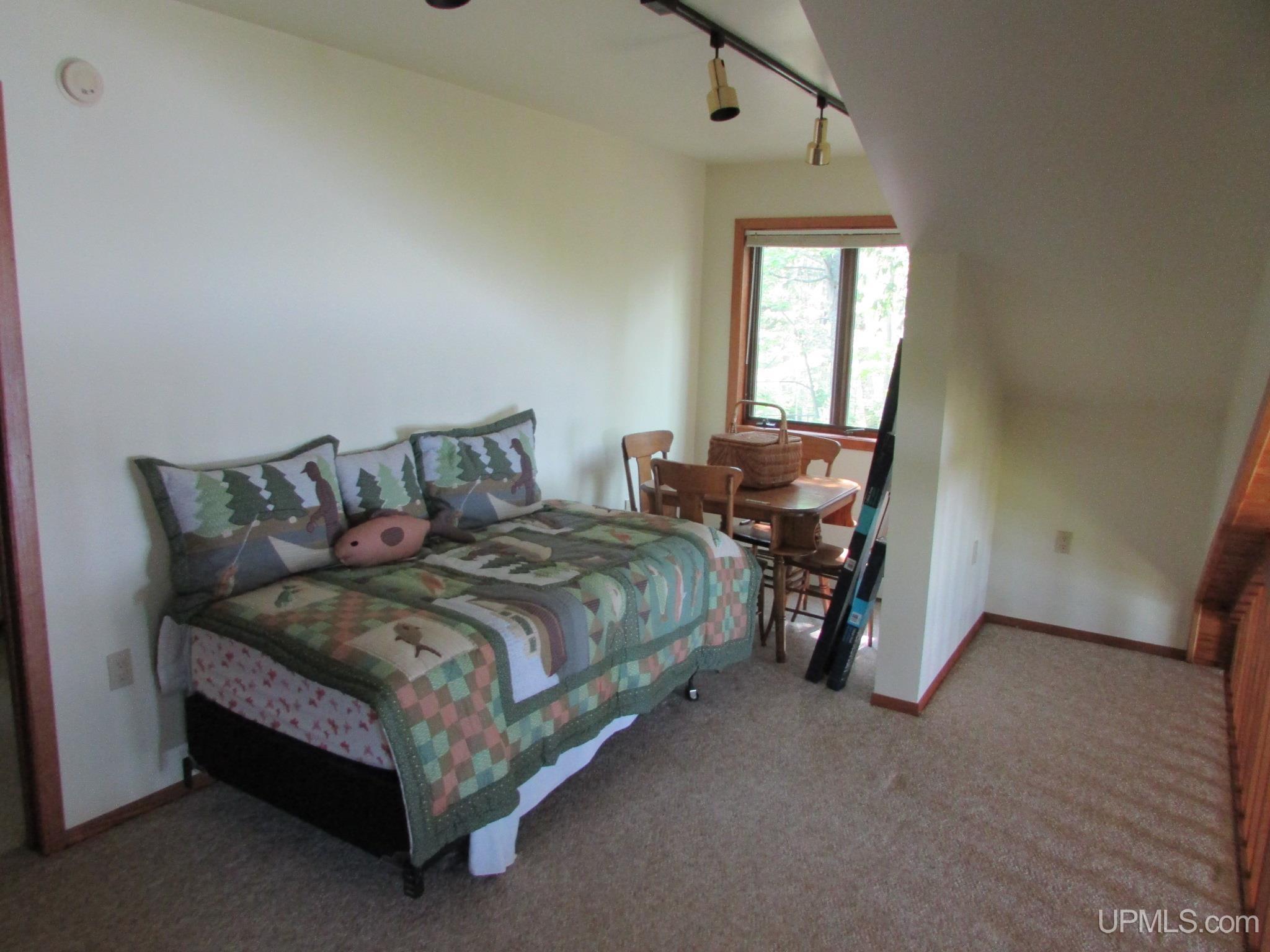 20517 Park Road Road Property Photo 20