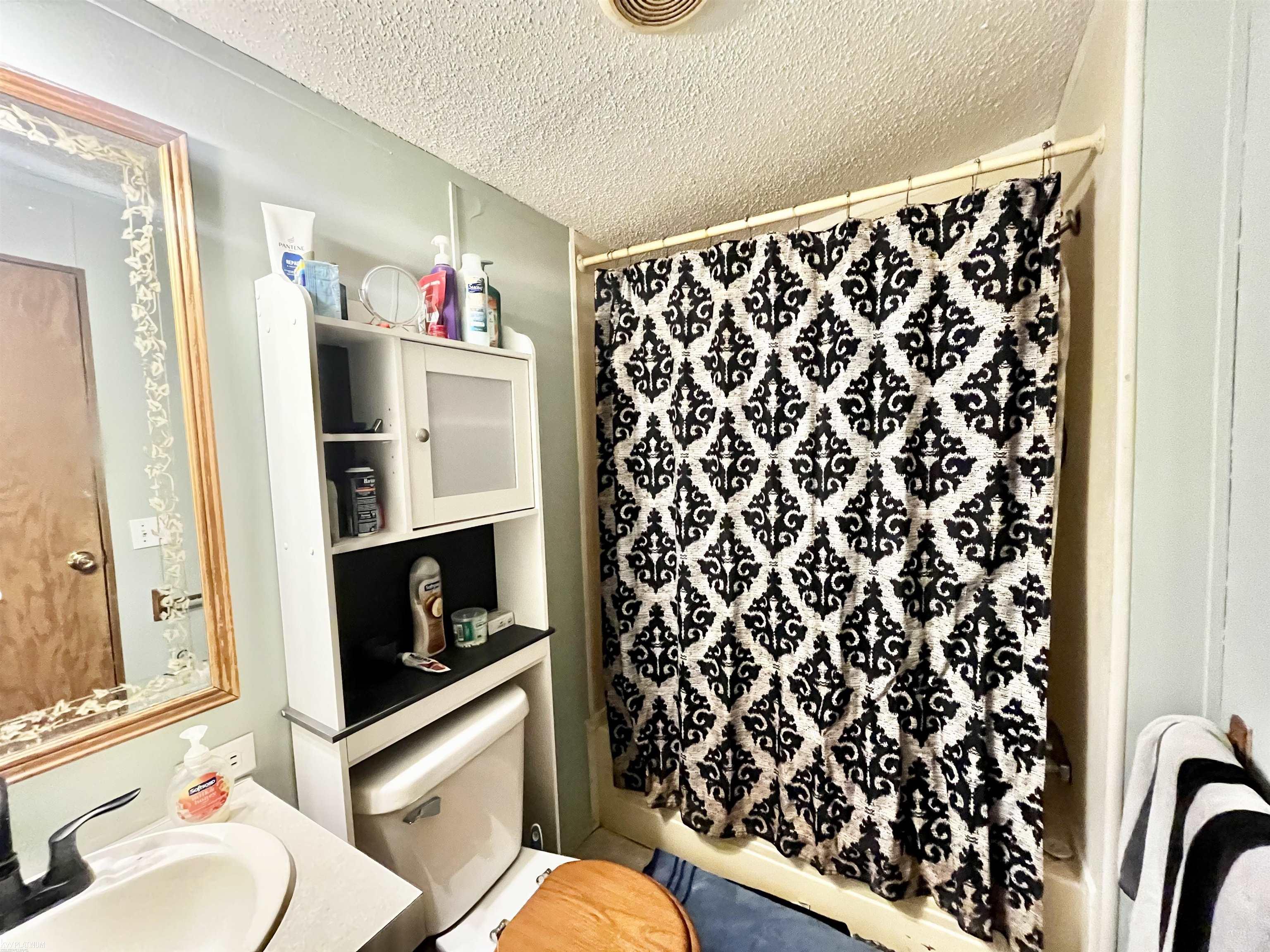 20463 Harmony Drive Property Photo 15
