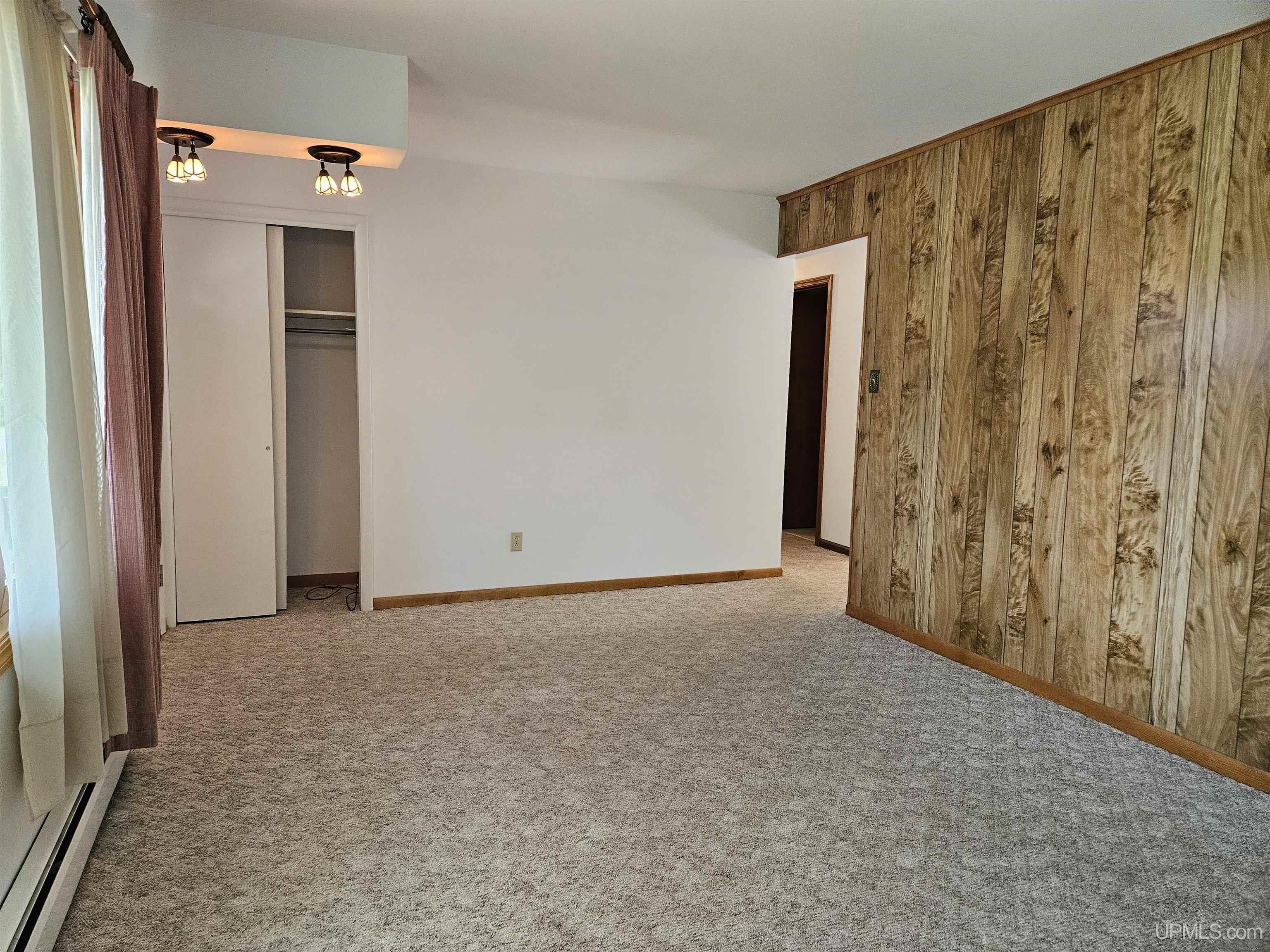 30 Tamarack Street Property Photo 21