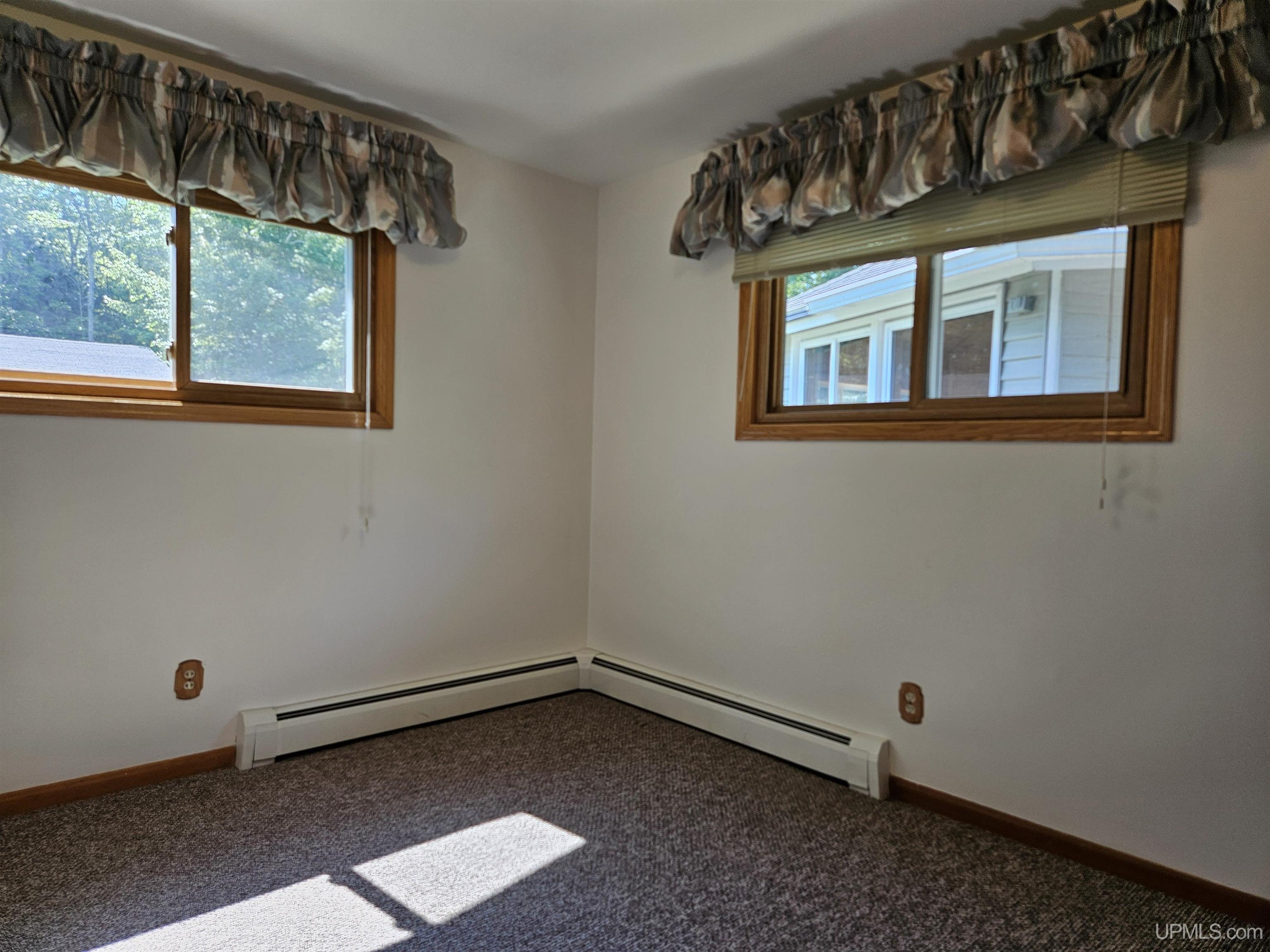 30 Tamarack Street Property Photo 25