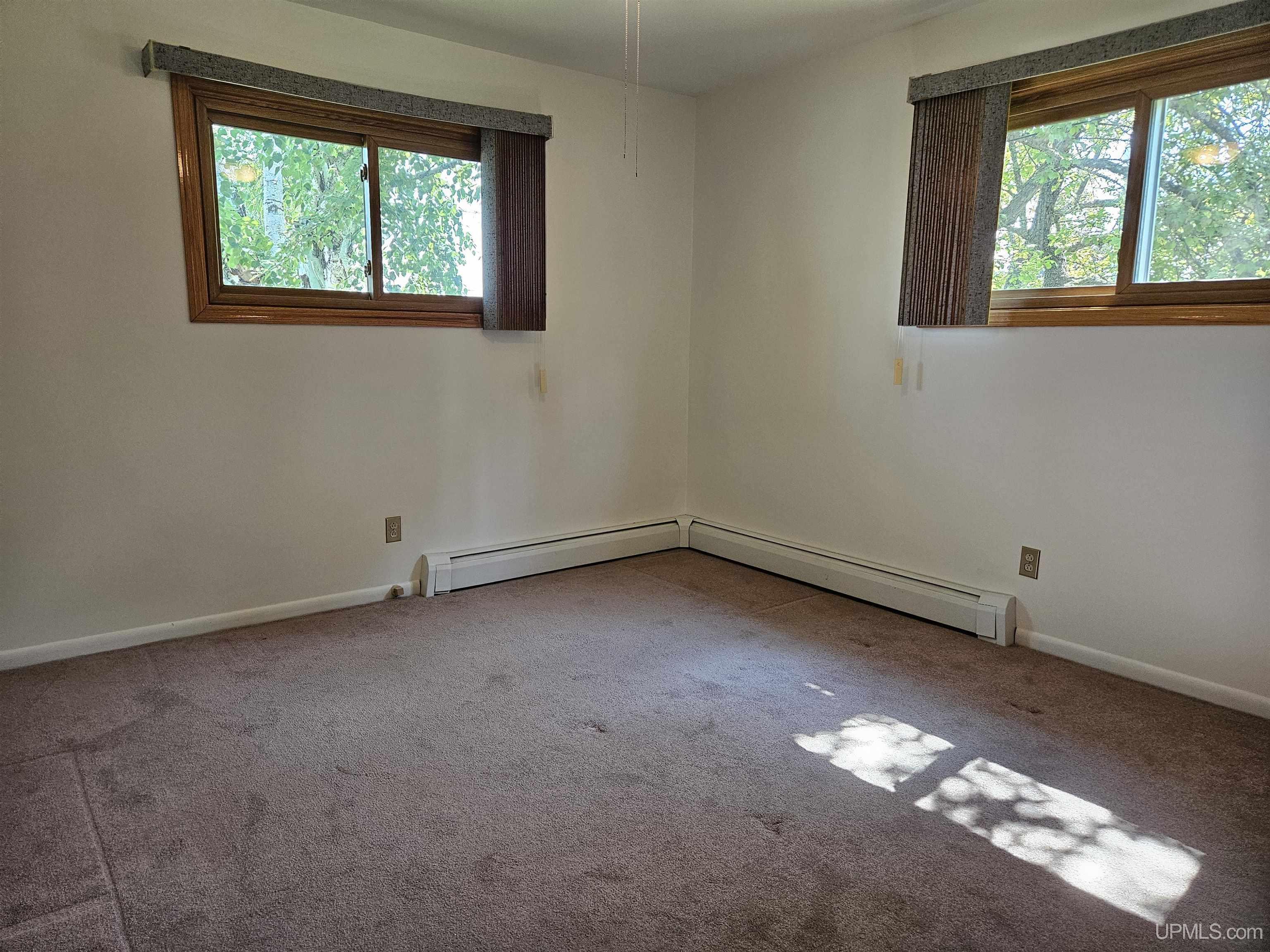 30 Tamarack Street Property Photo 27