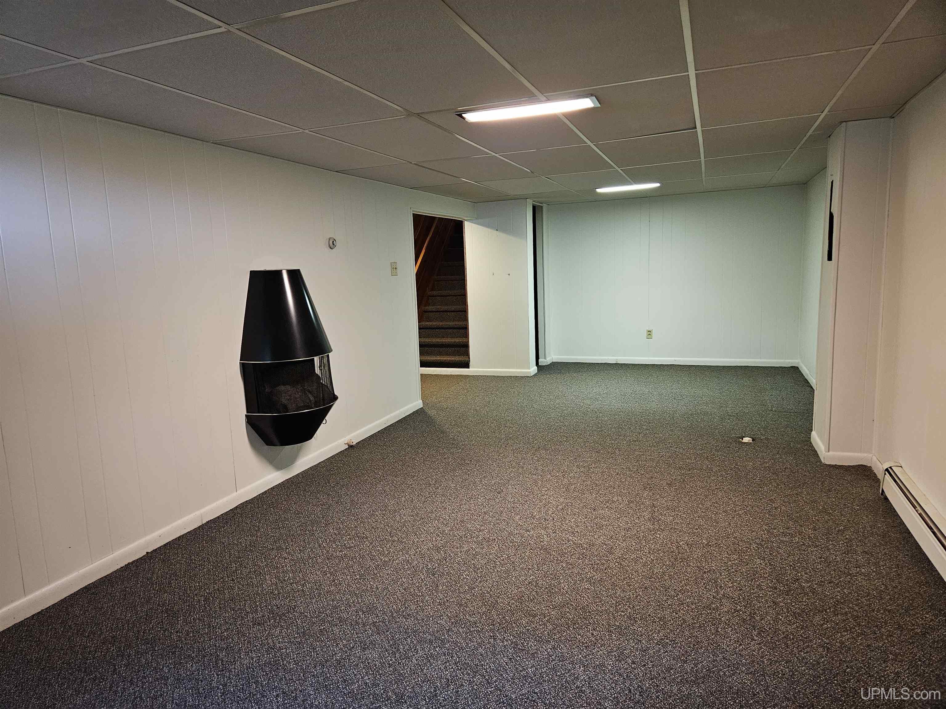 30 Tamarack Street Property Photo 31