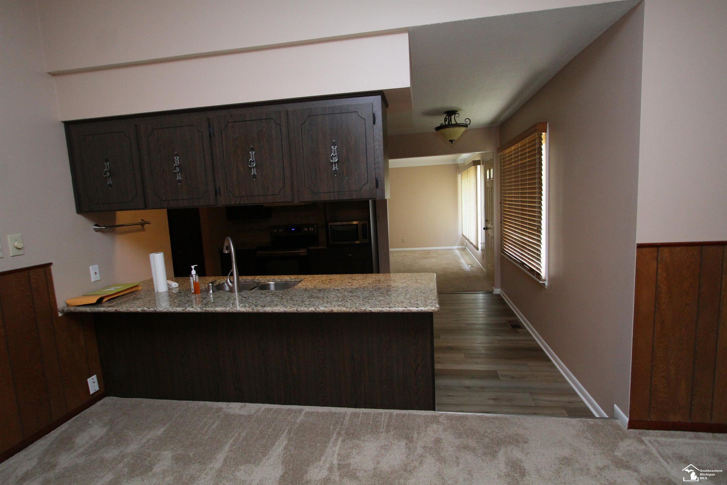 2911 5th Street Property Photo 7
