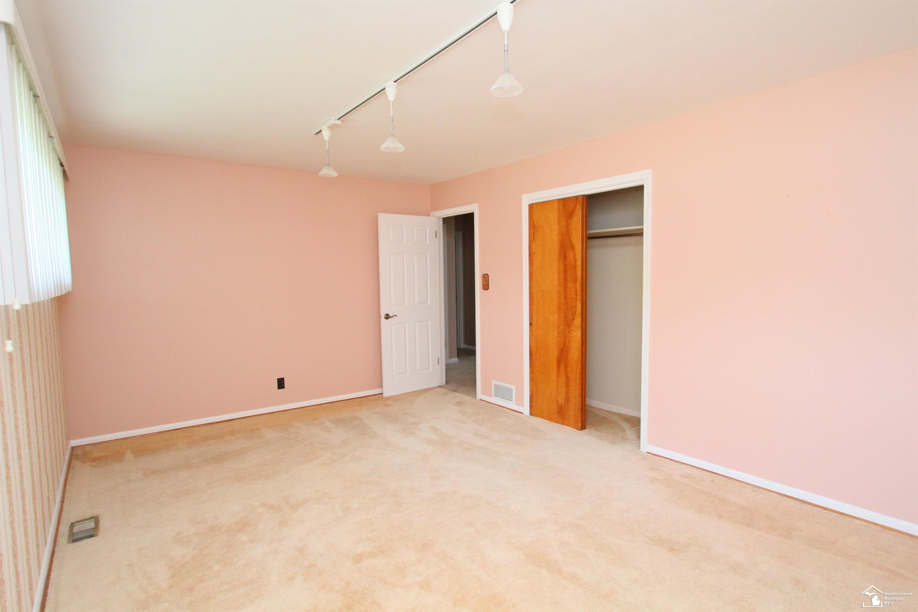 2911 5th Street Property Photo 17