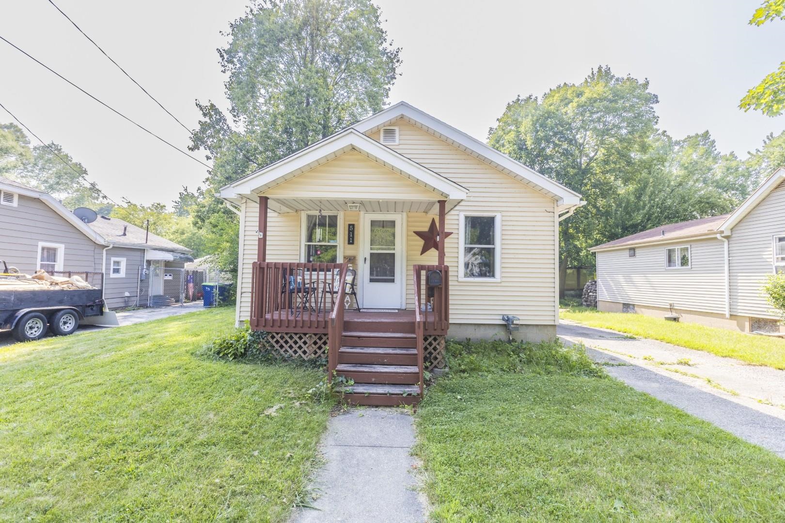 511 Sidney Street Property Photo 1