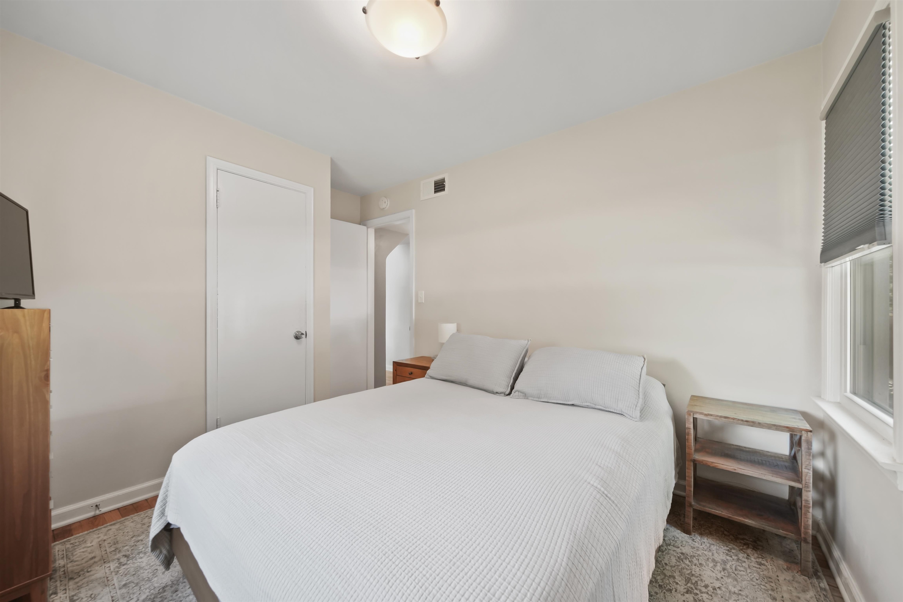 1006 Murray Drive Property Photo 19
