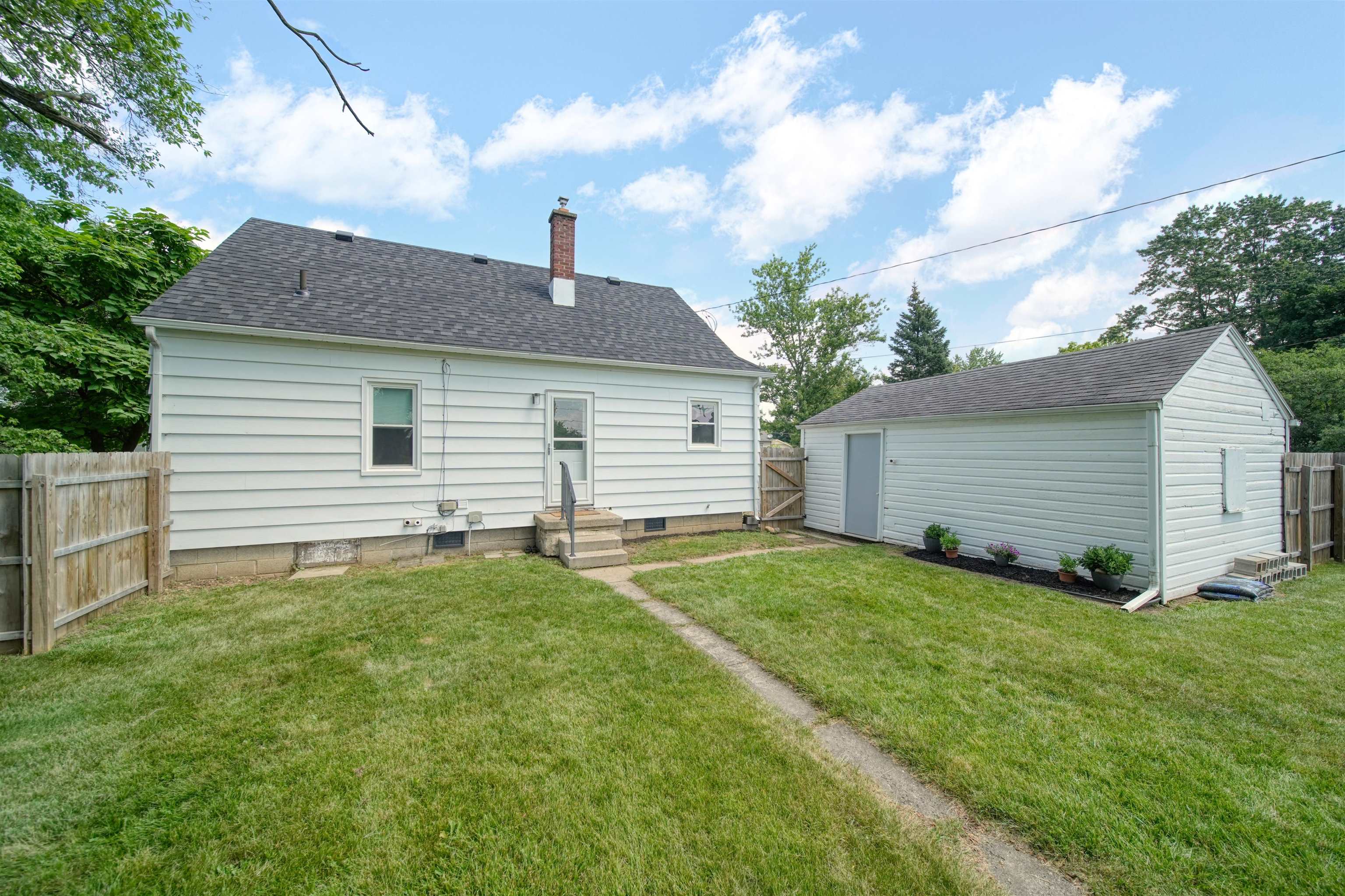 1006 Murray Drive Property Photo 28