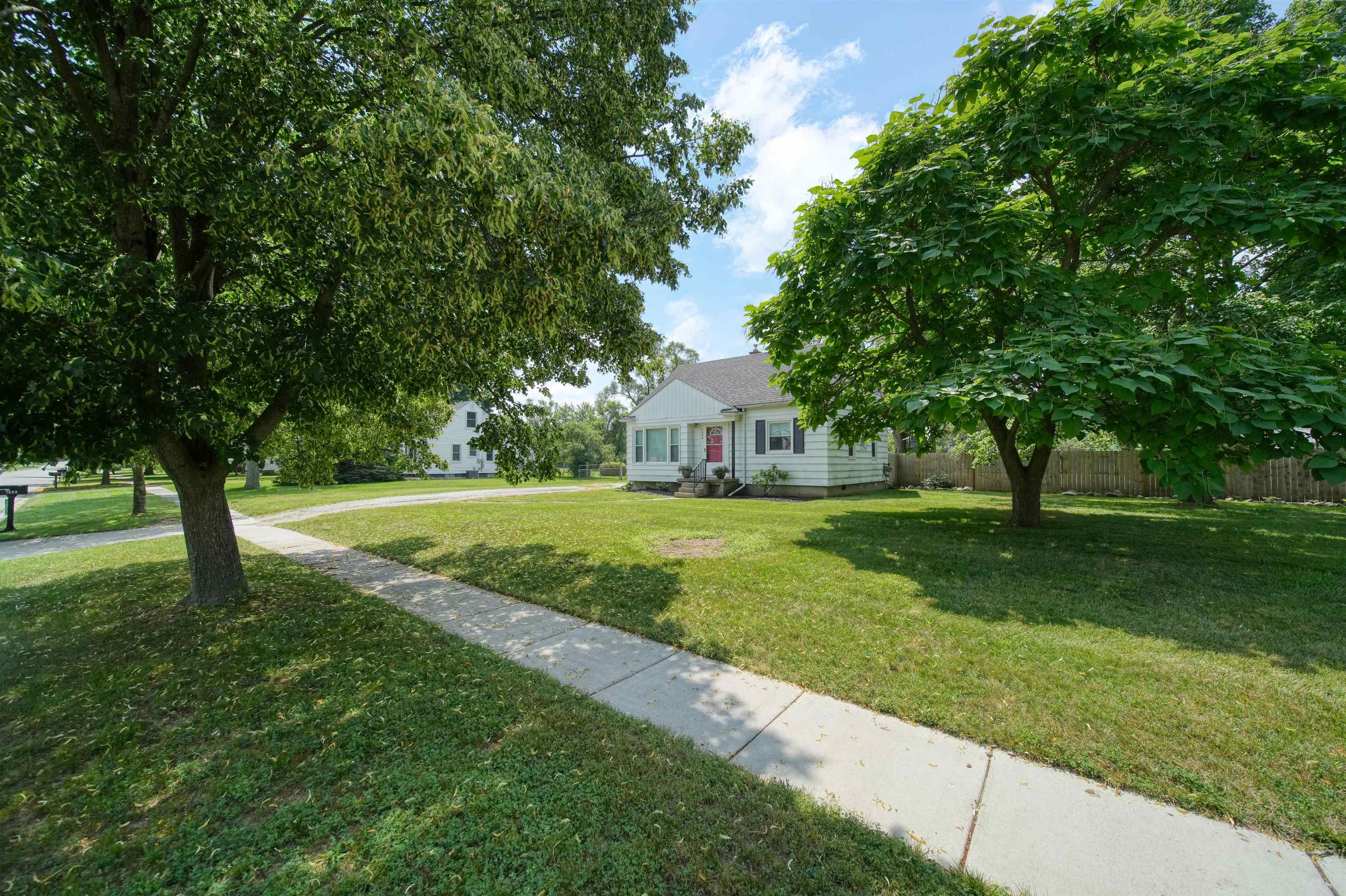 1006 Murray Drive Property Photo 32