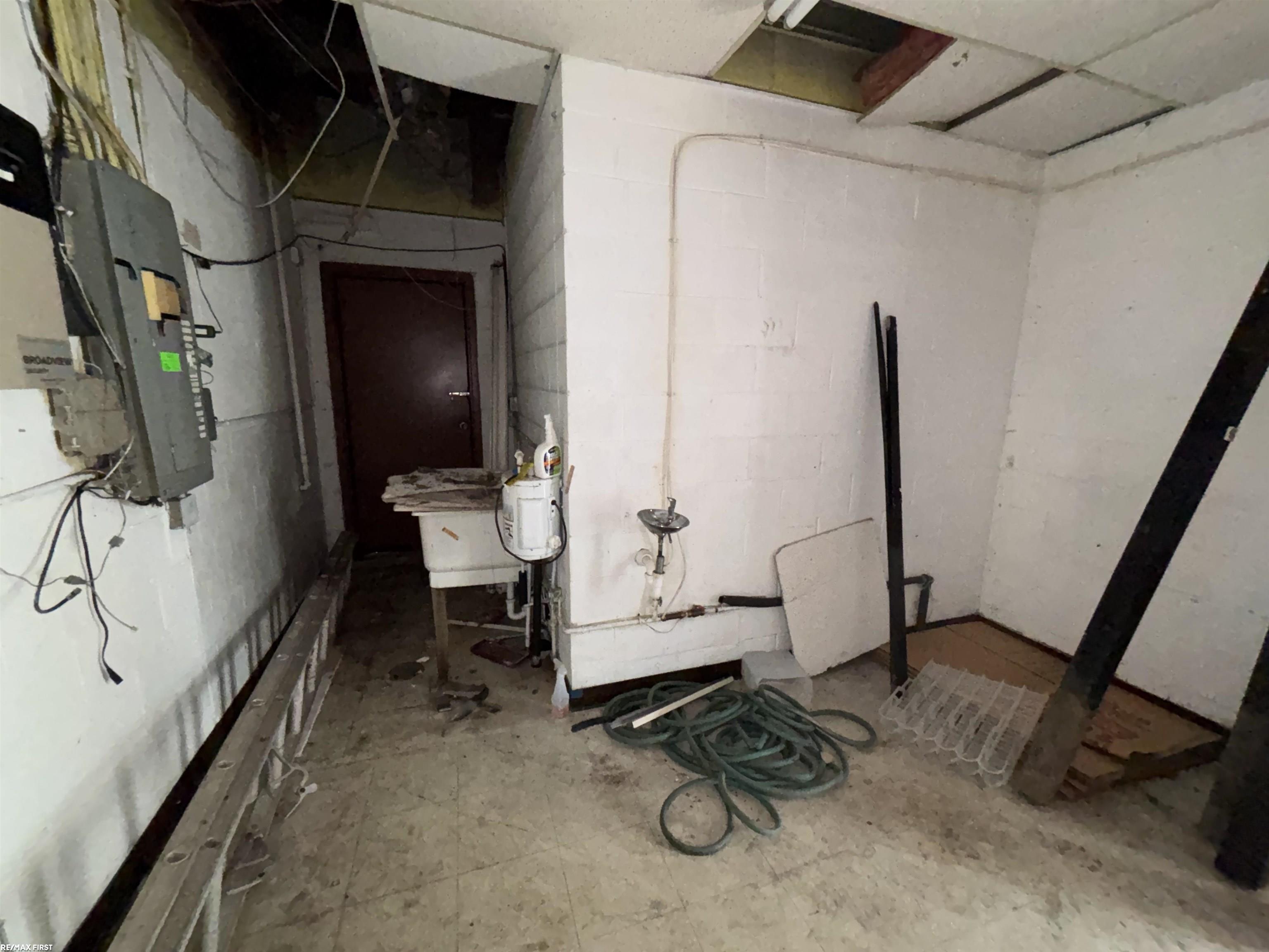 10 Gratiot Boulevard Property Photo 23